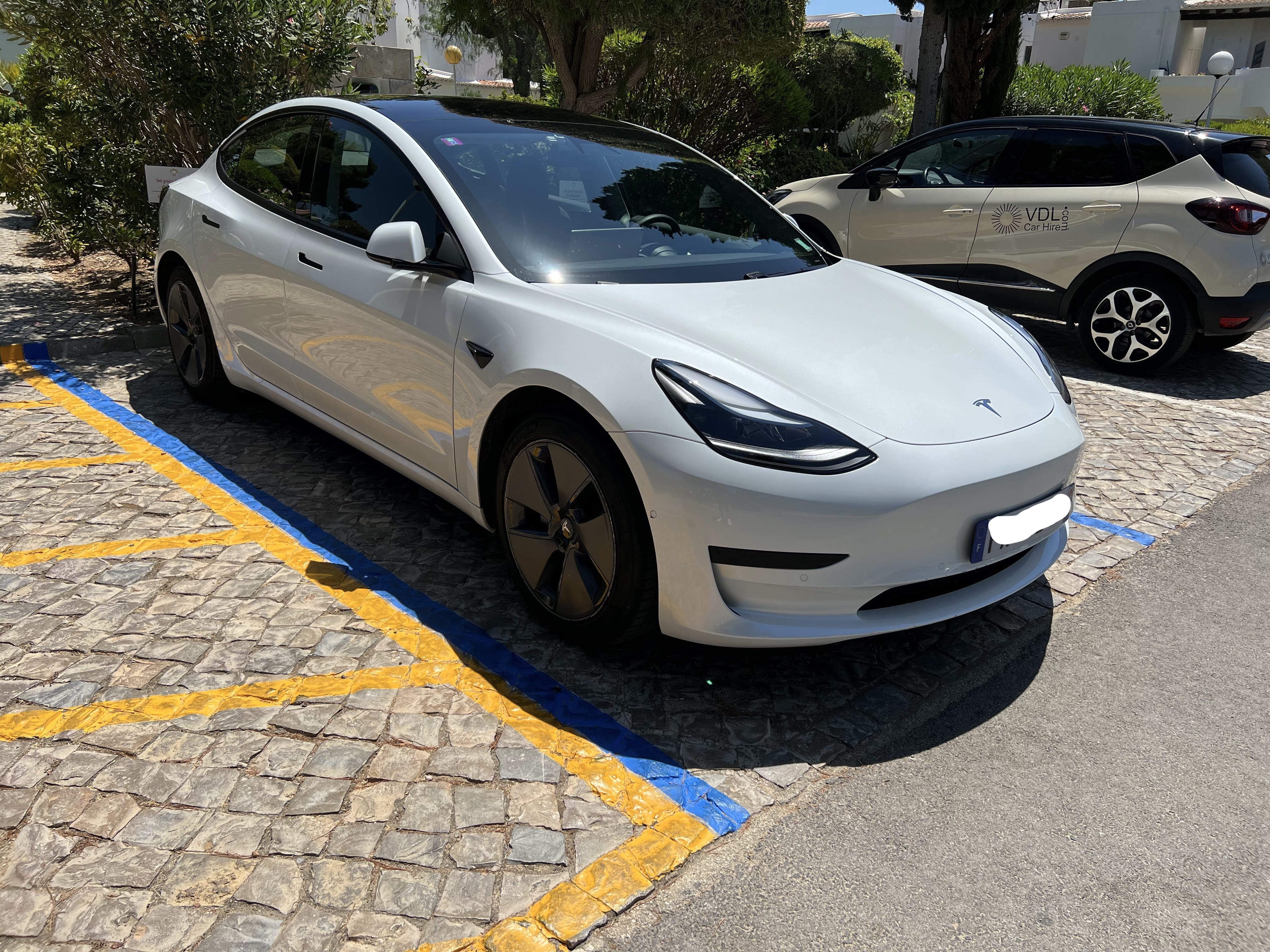 Tesla Model 3 325ch 410km autonomie avec Climatisation