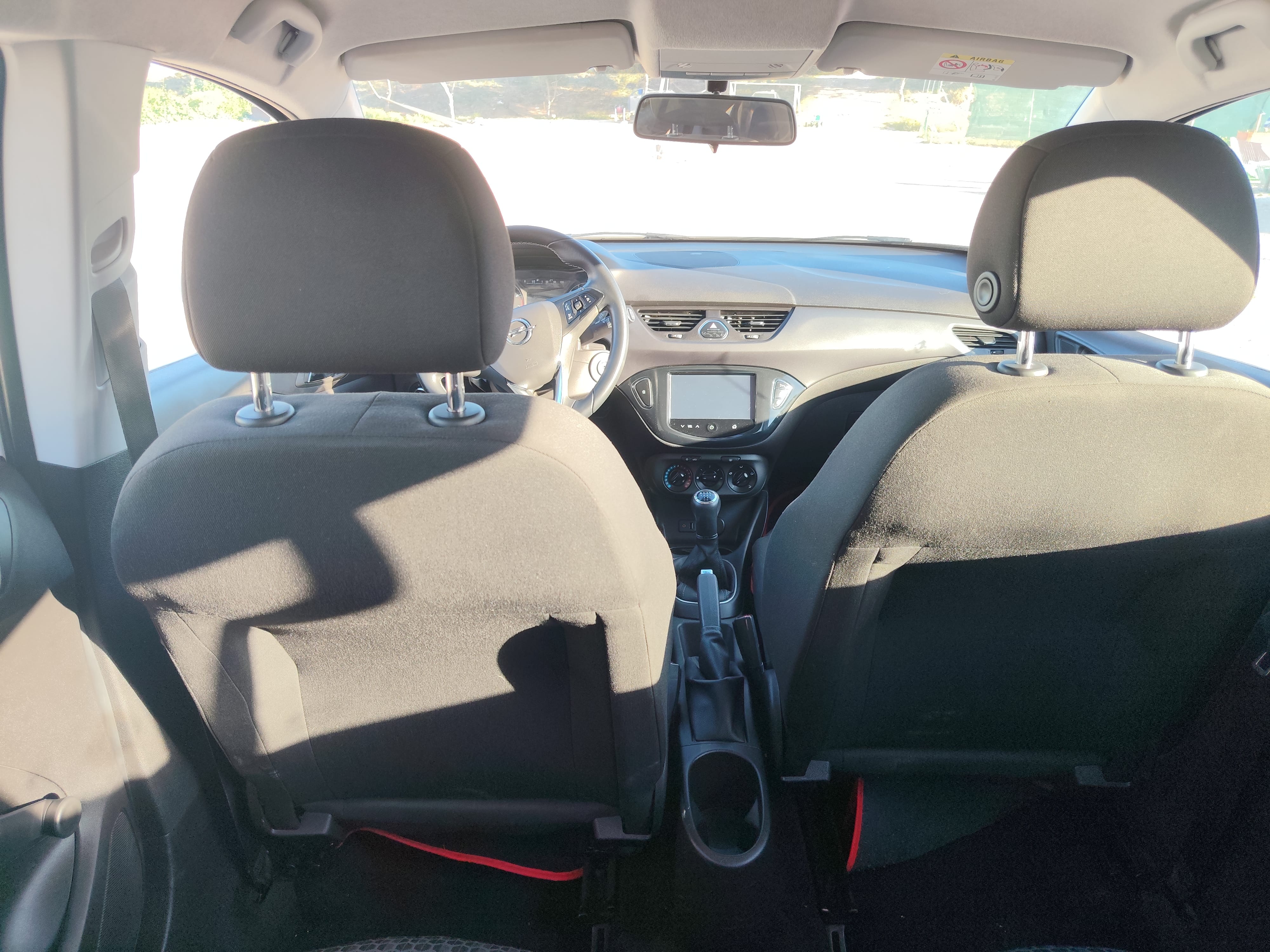 Opel Corsa avec Caméra de recul