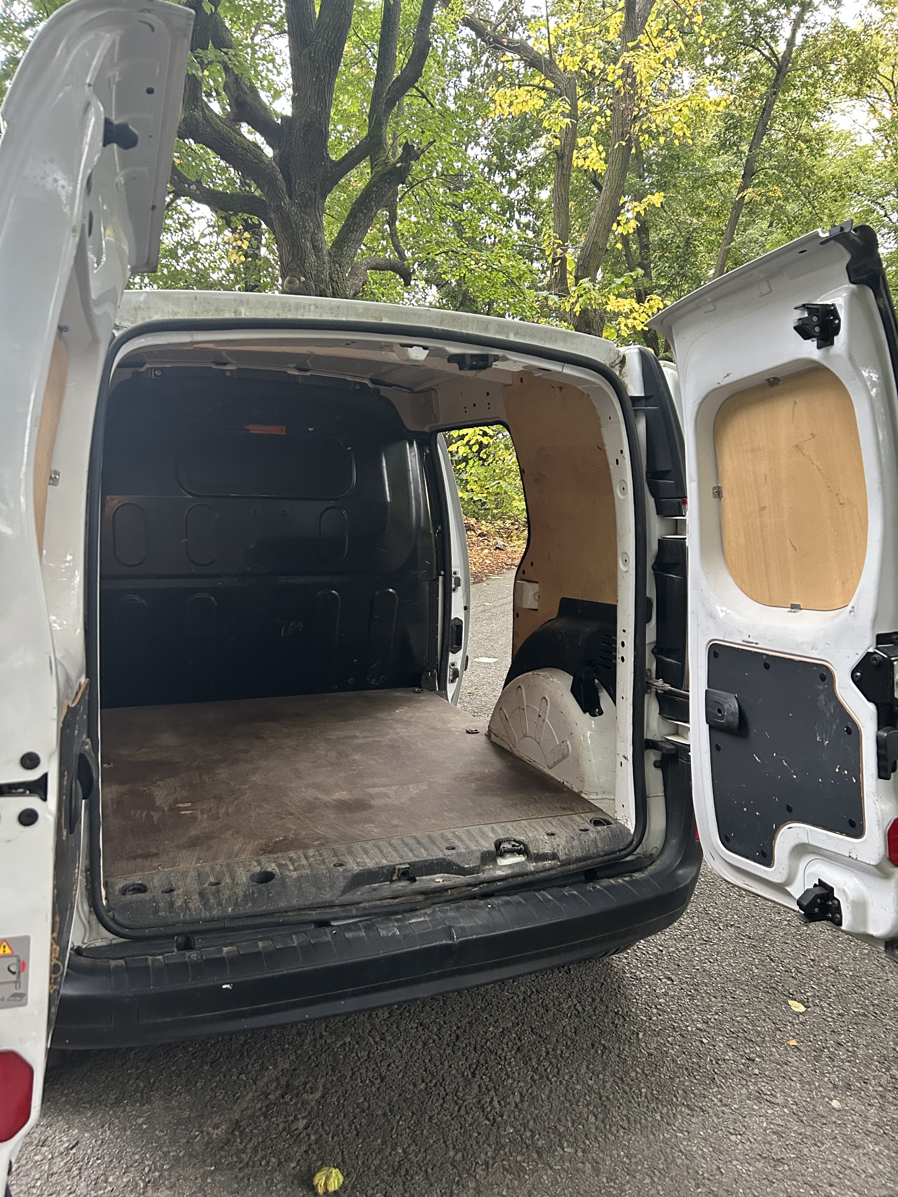 Renault Kangoo Express avec Entrée audio / iPod