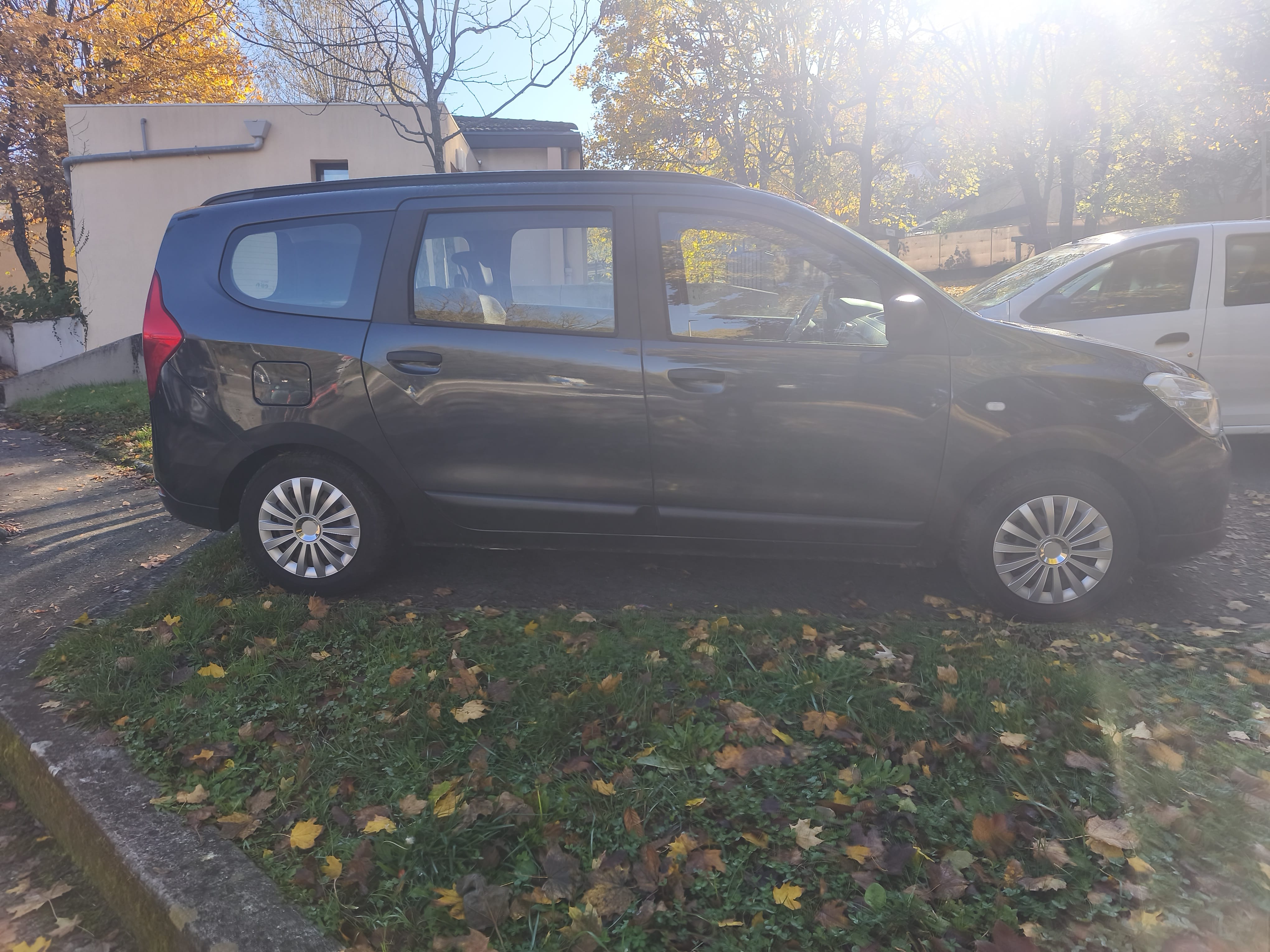 Dacia Lodgy avec Climatisation