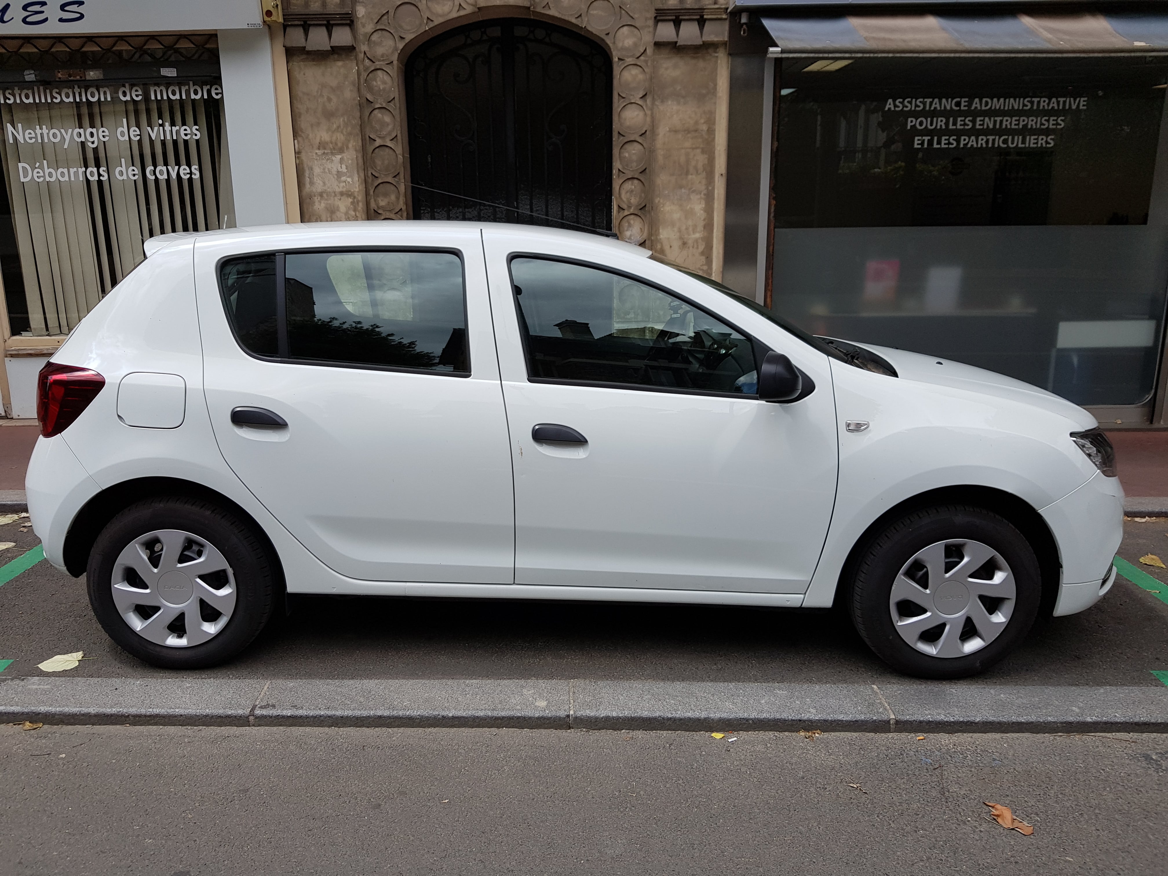 Dacia Sandero Ambiance avec GPS