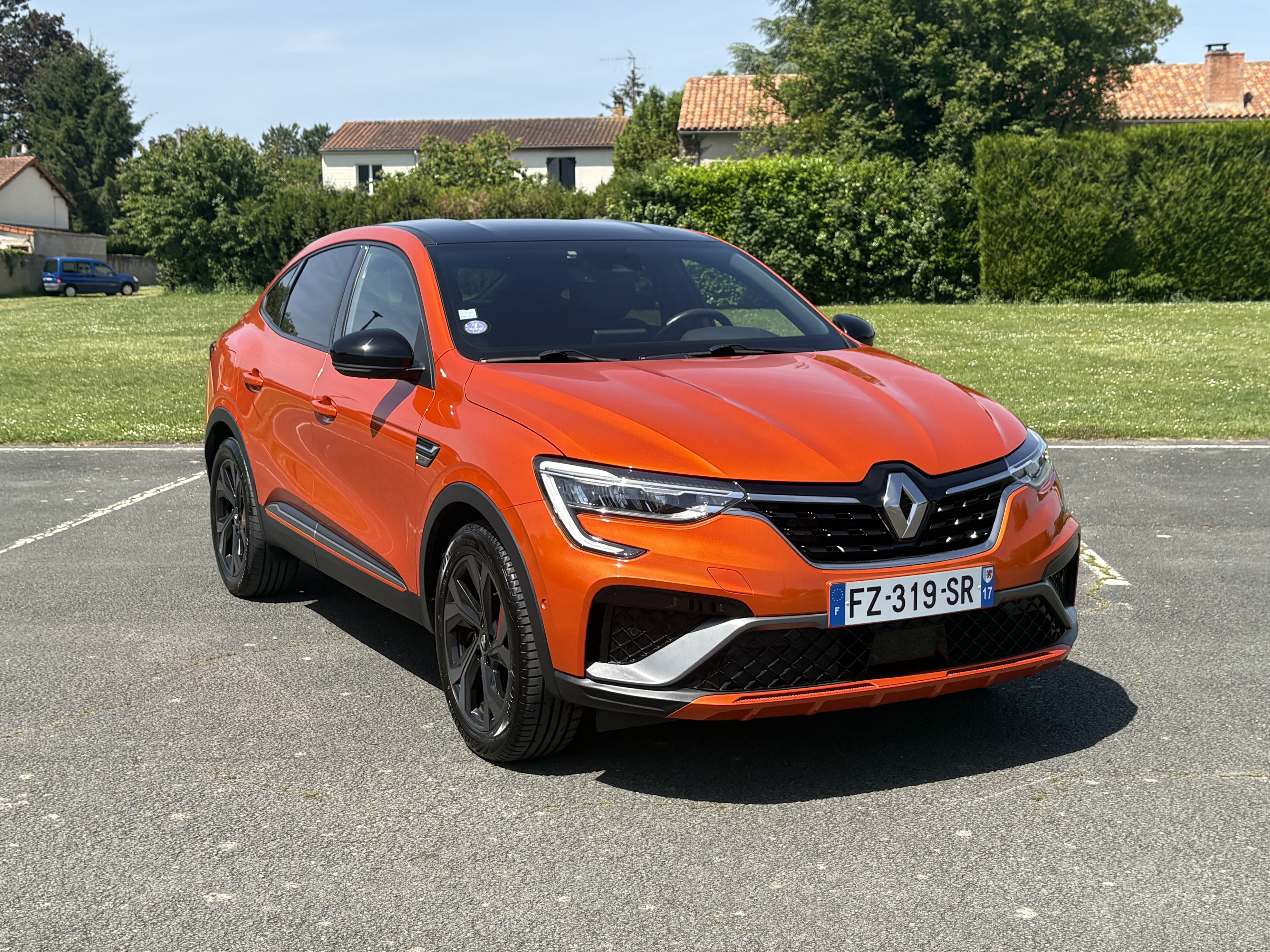 Renault Arkana RS Line, 2021, Essence 95 / Électrique (hybride), automatique