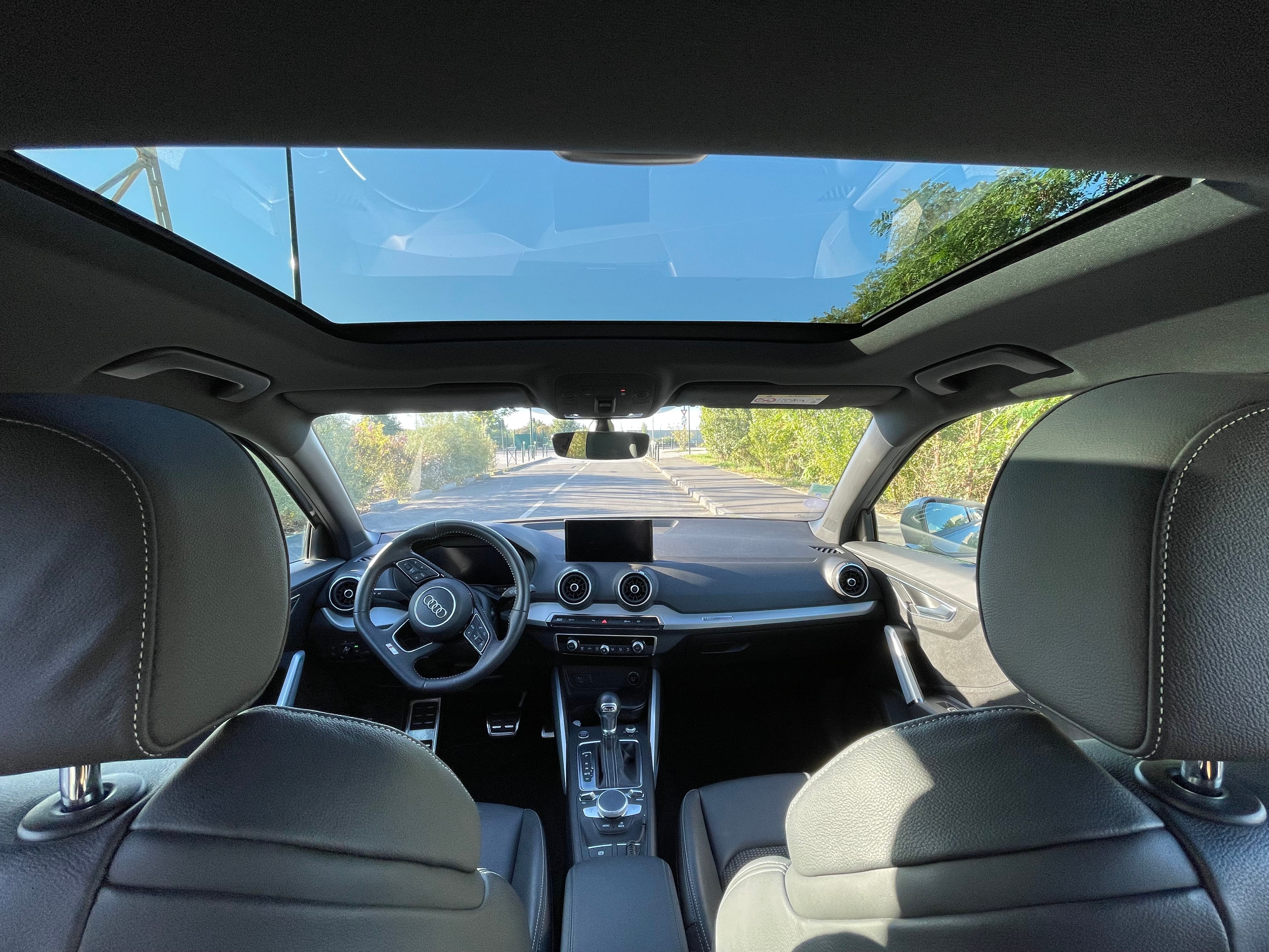 Audi Q2 S Line avec Audio Bluetooth
