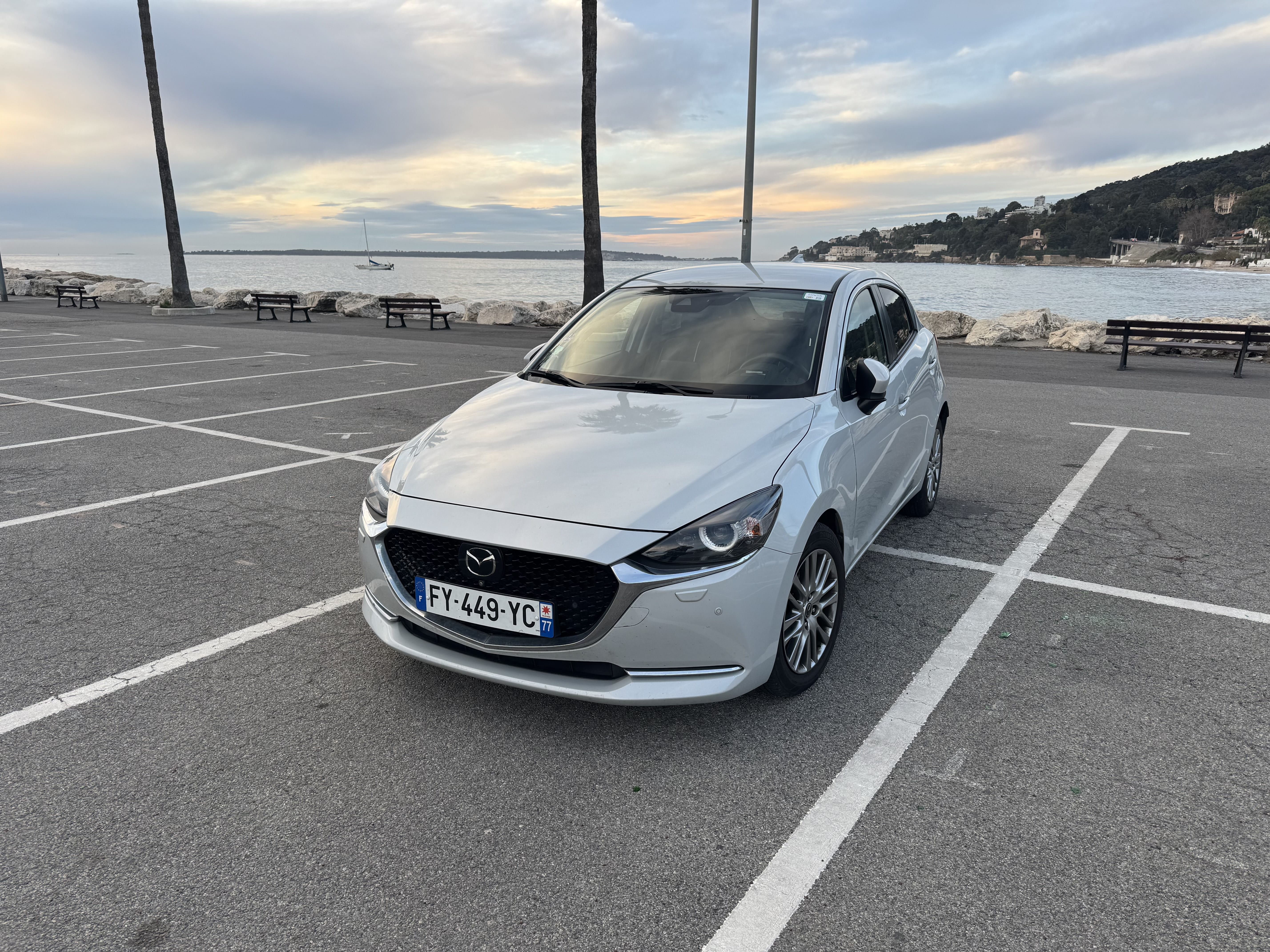 Mazda 2, 2021, Essence 95, automatique