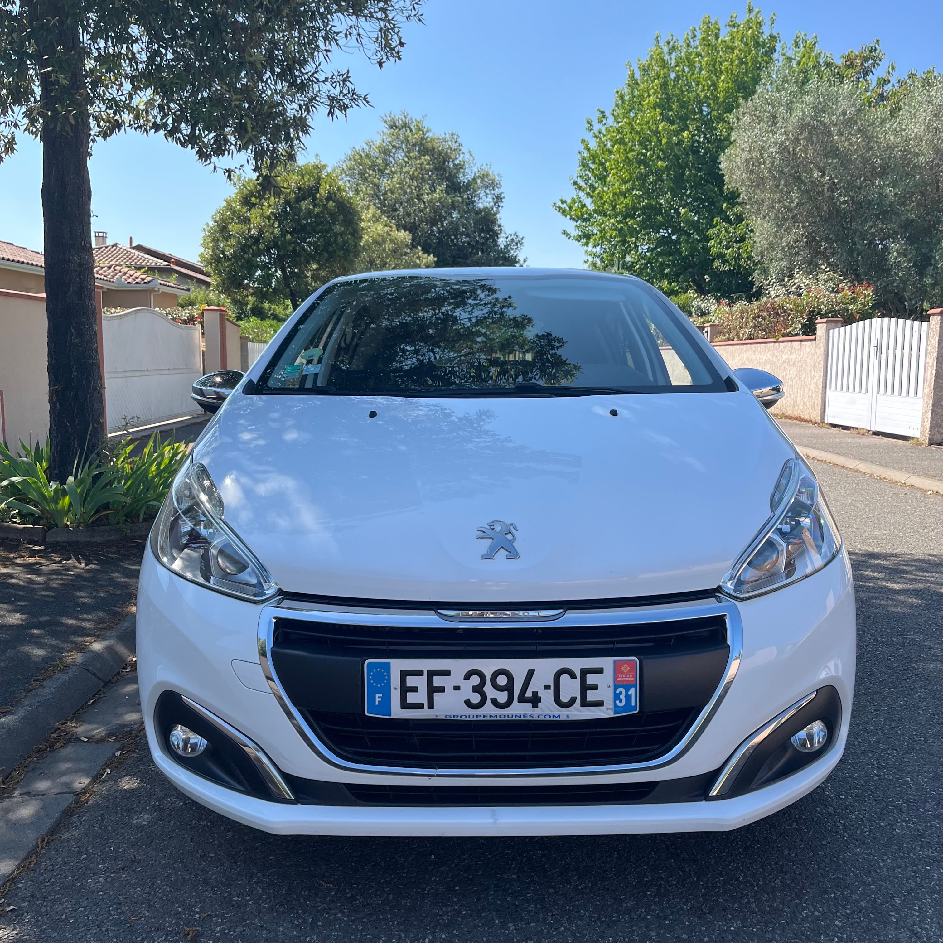 Peugeot 208 avec Chaines
