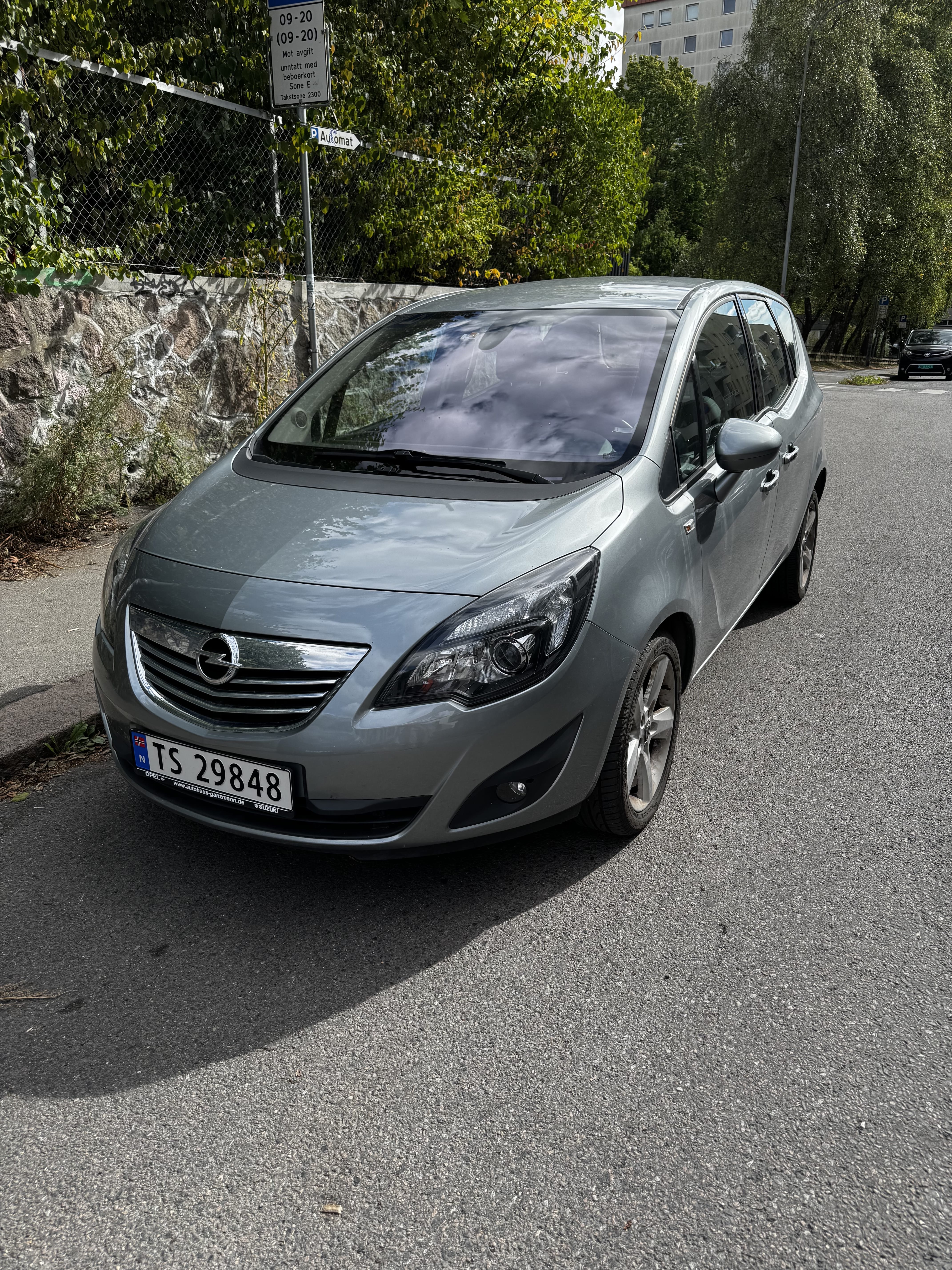 Opel Meriva, 2011, Blyfri 98