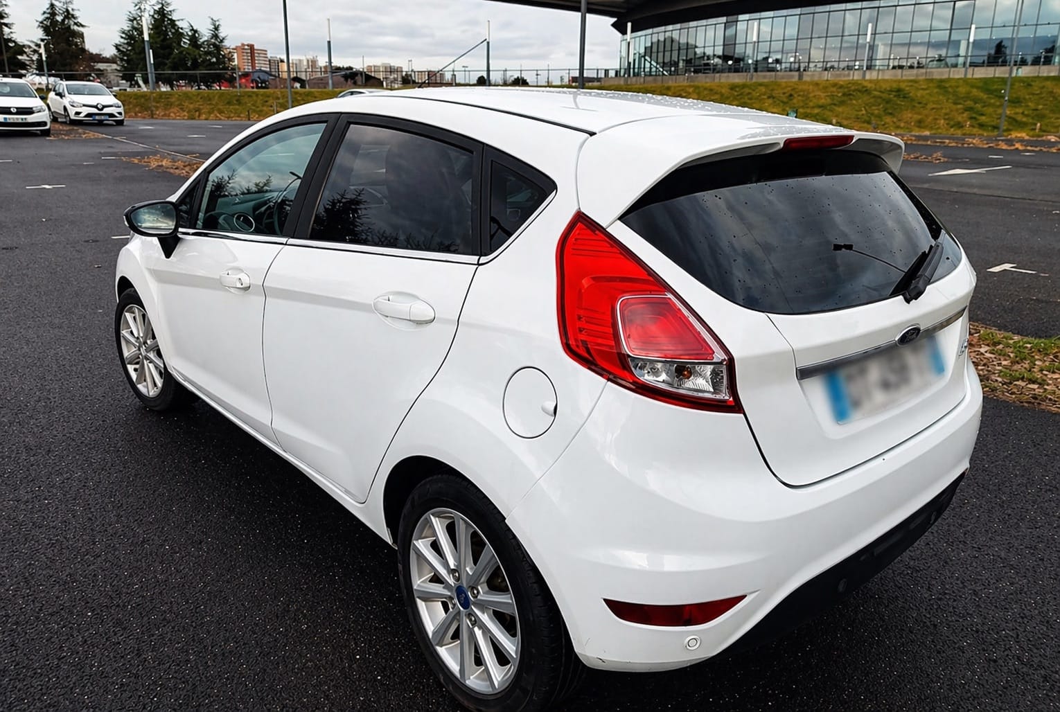 Ford Fiesta avec Climatisation