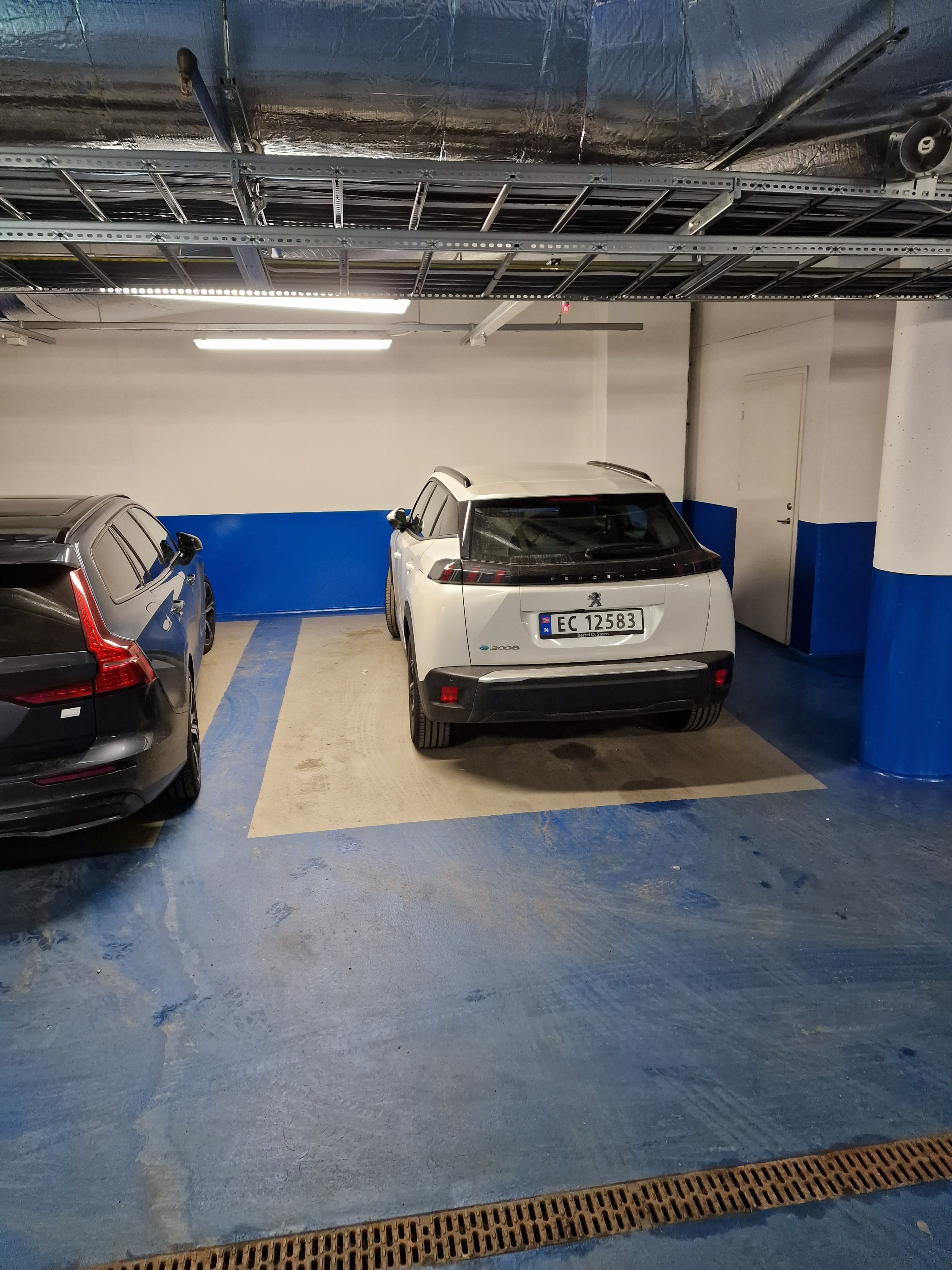 Peugeot e-2008 med Cruisekontroll