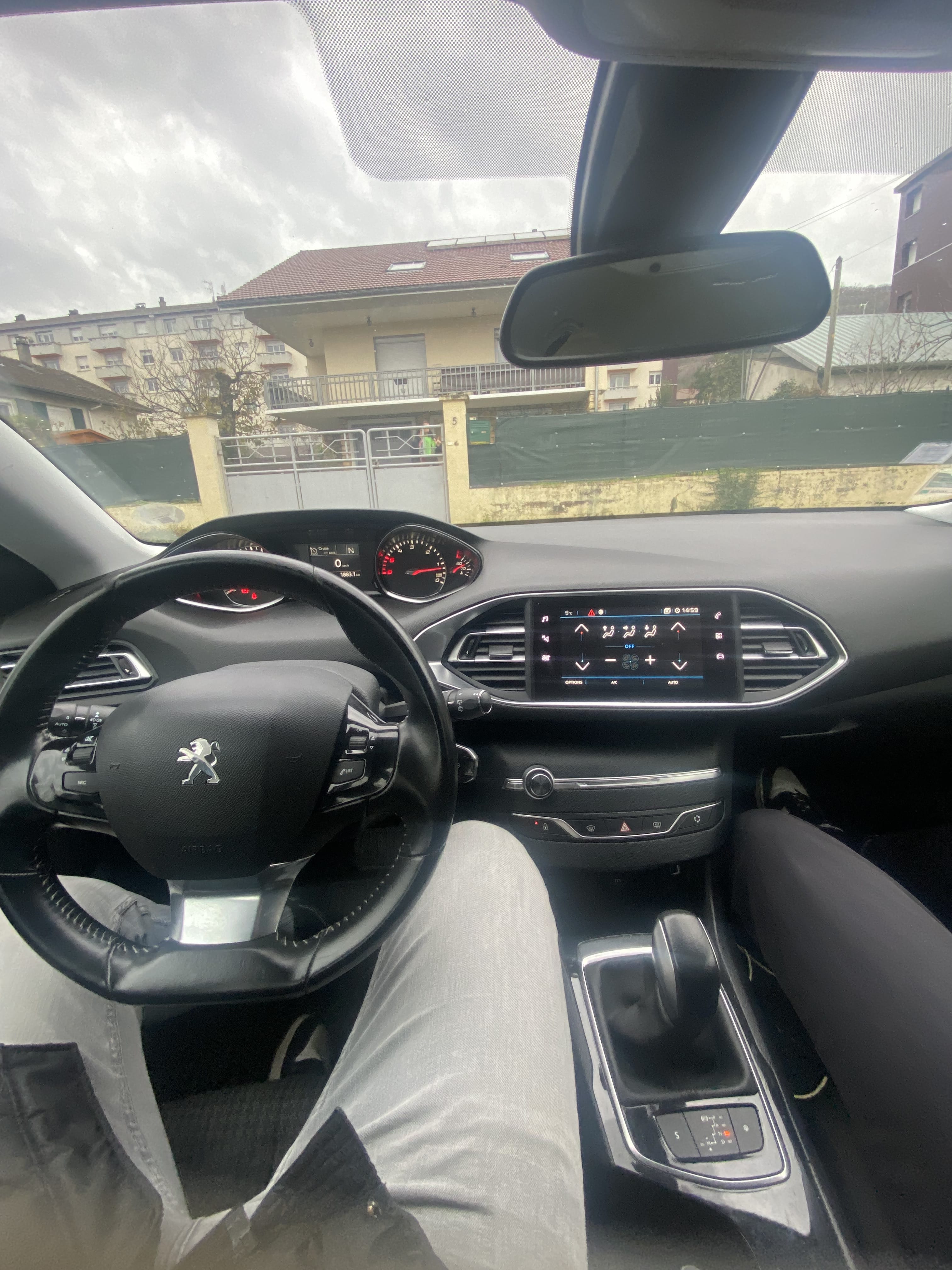 Peugeot 308 SW avec Climatisation