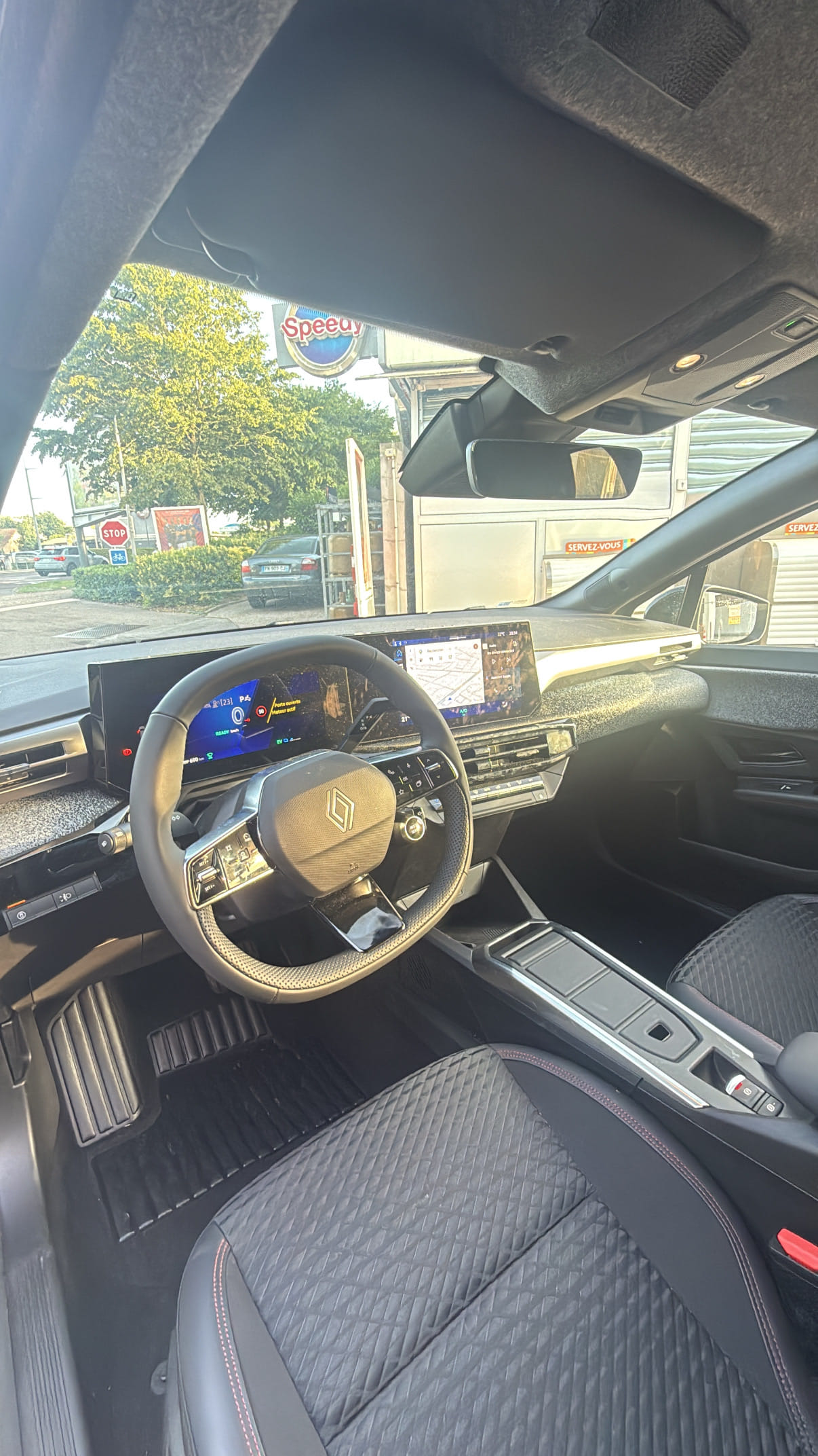 Renault Clio E-tech avec Caméra de recul