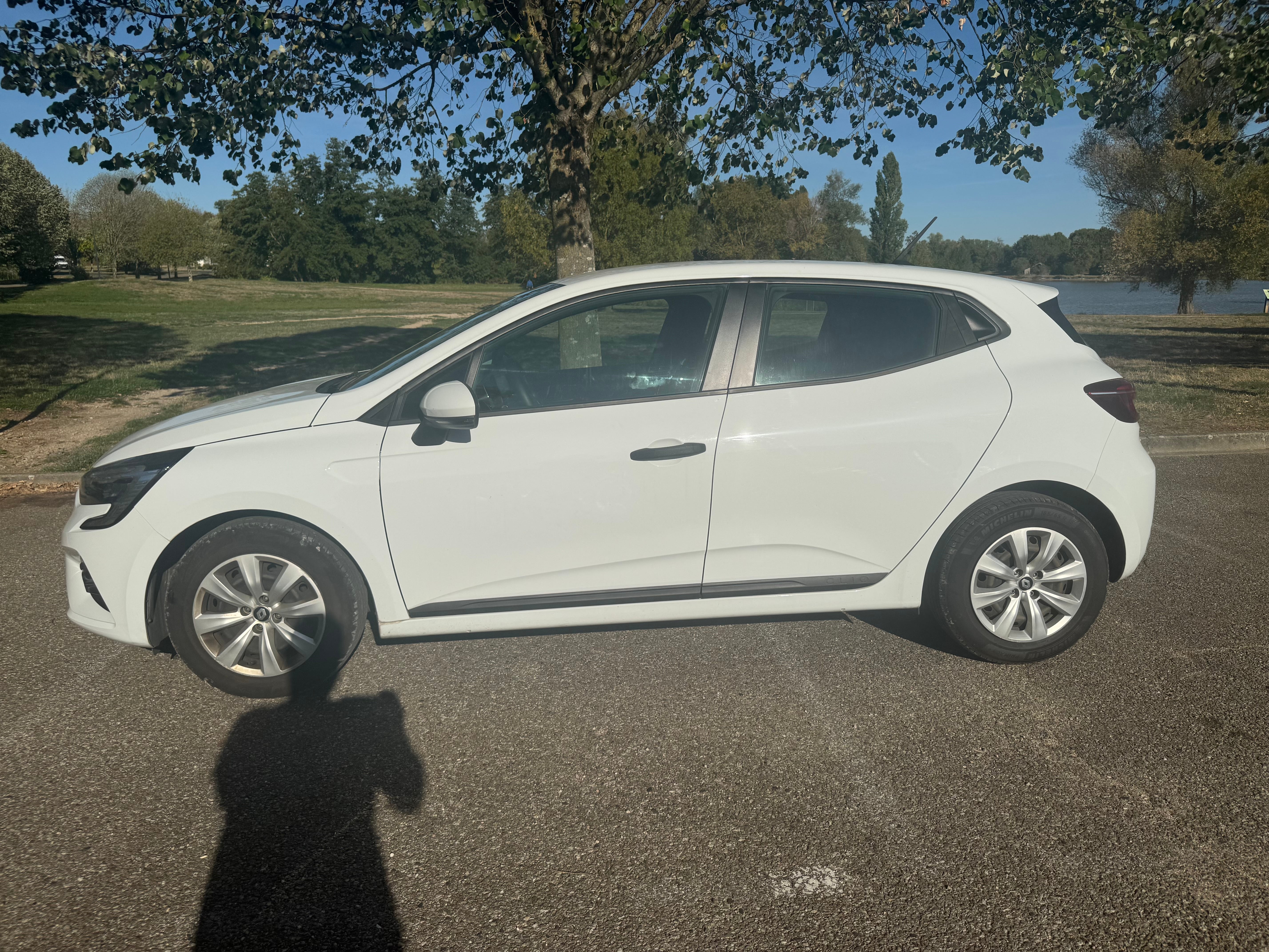 Renault Clio 1.0 tce avec Climatisation