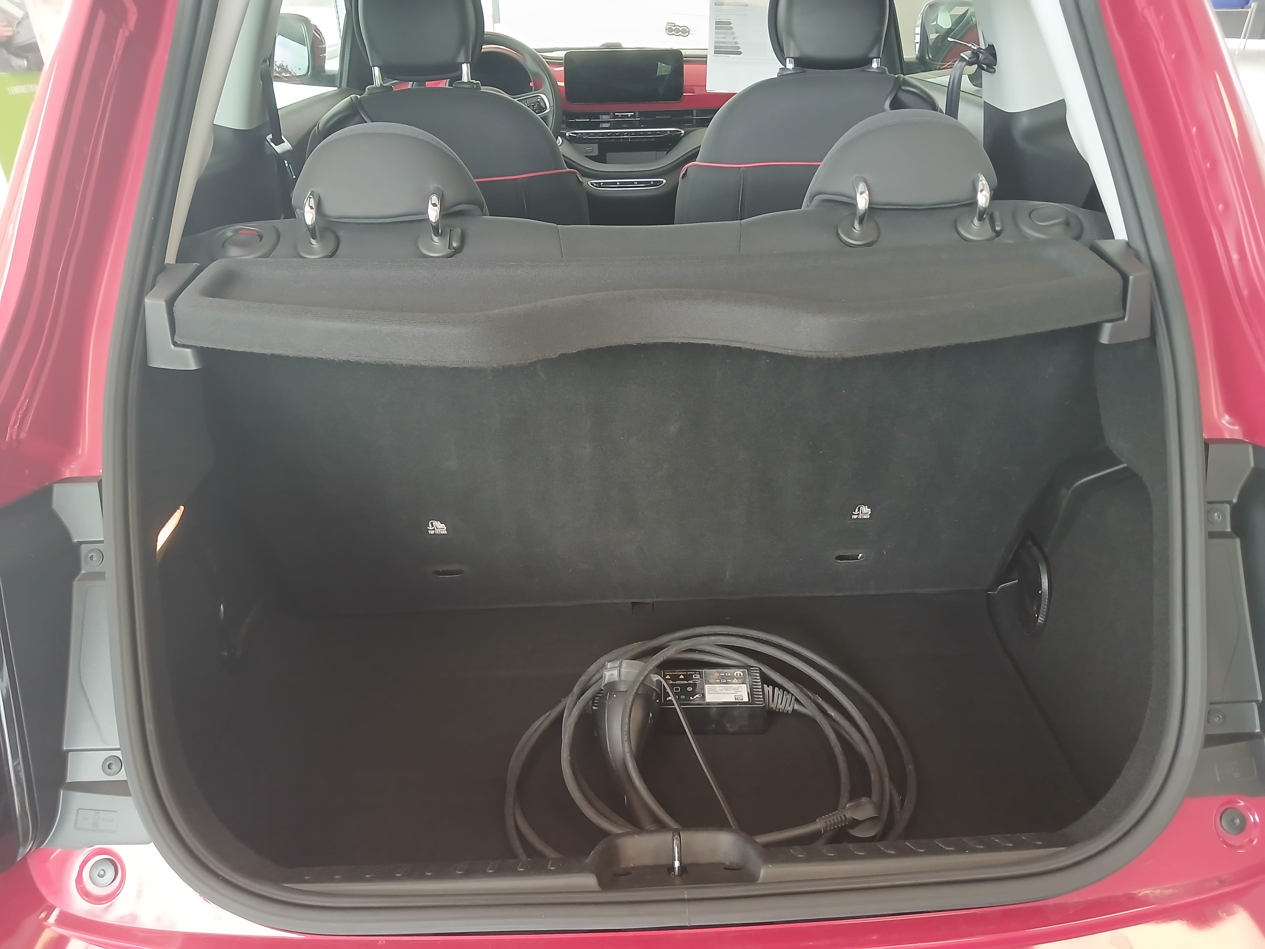 Fiat 500e Red Electrique avec Régulateur de vitesse