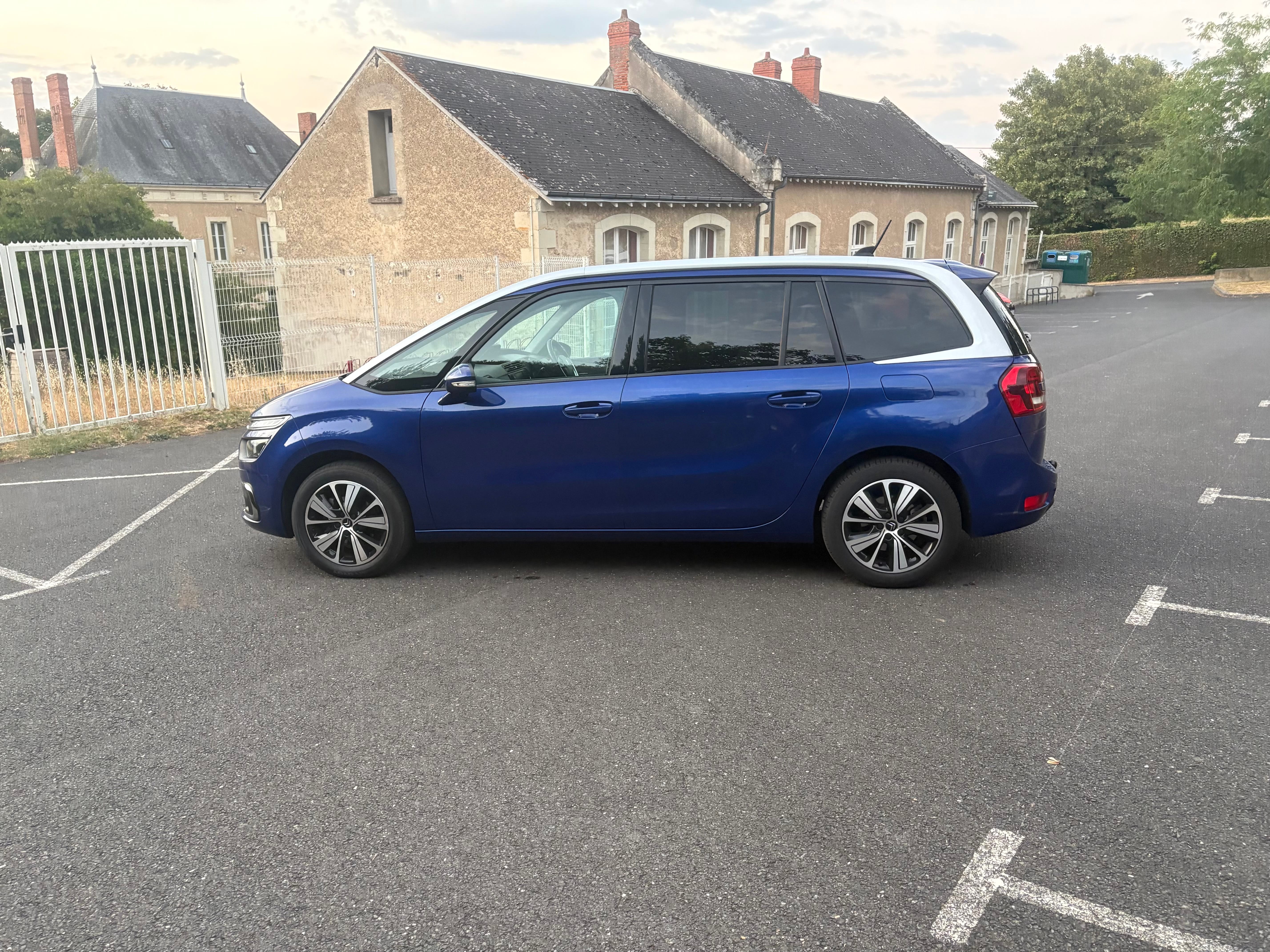Citroen C4 Spacetourer avec Climatisation