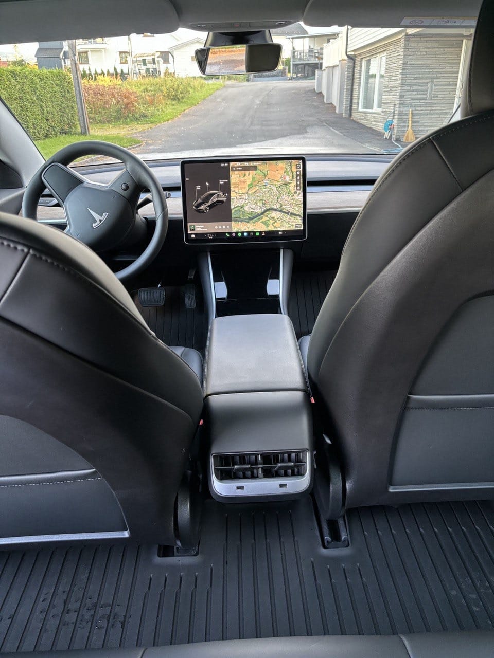 Tesla Model 3 Long Range med Dashcam