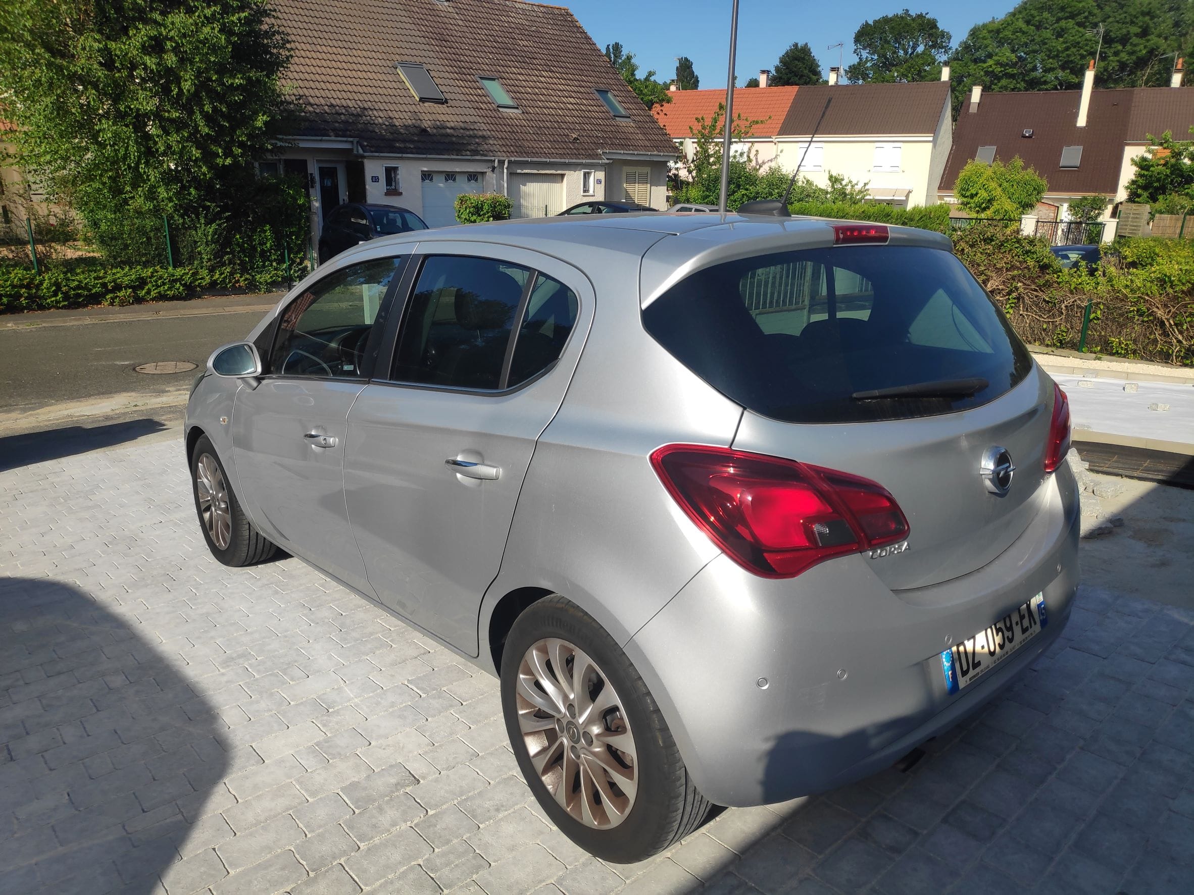 Opel Corsa avec Régulateur de vitesse
