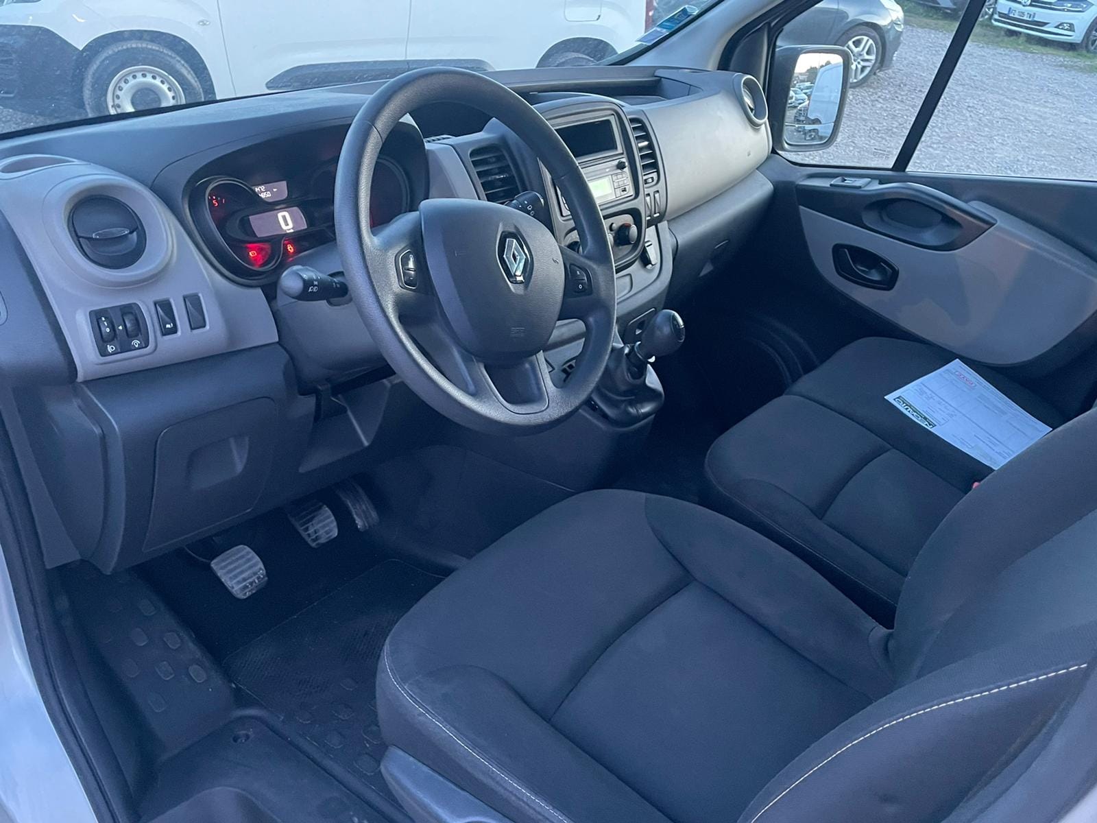 Renault Trafic Passenger avec Entrée audio / iPod