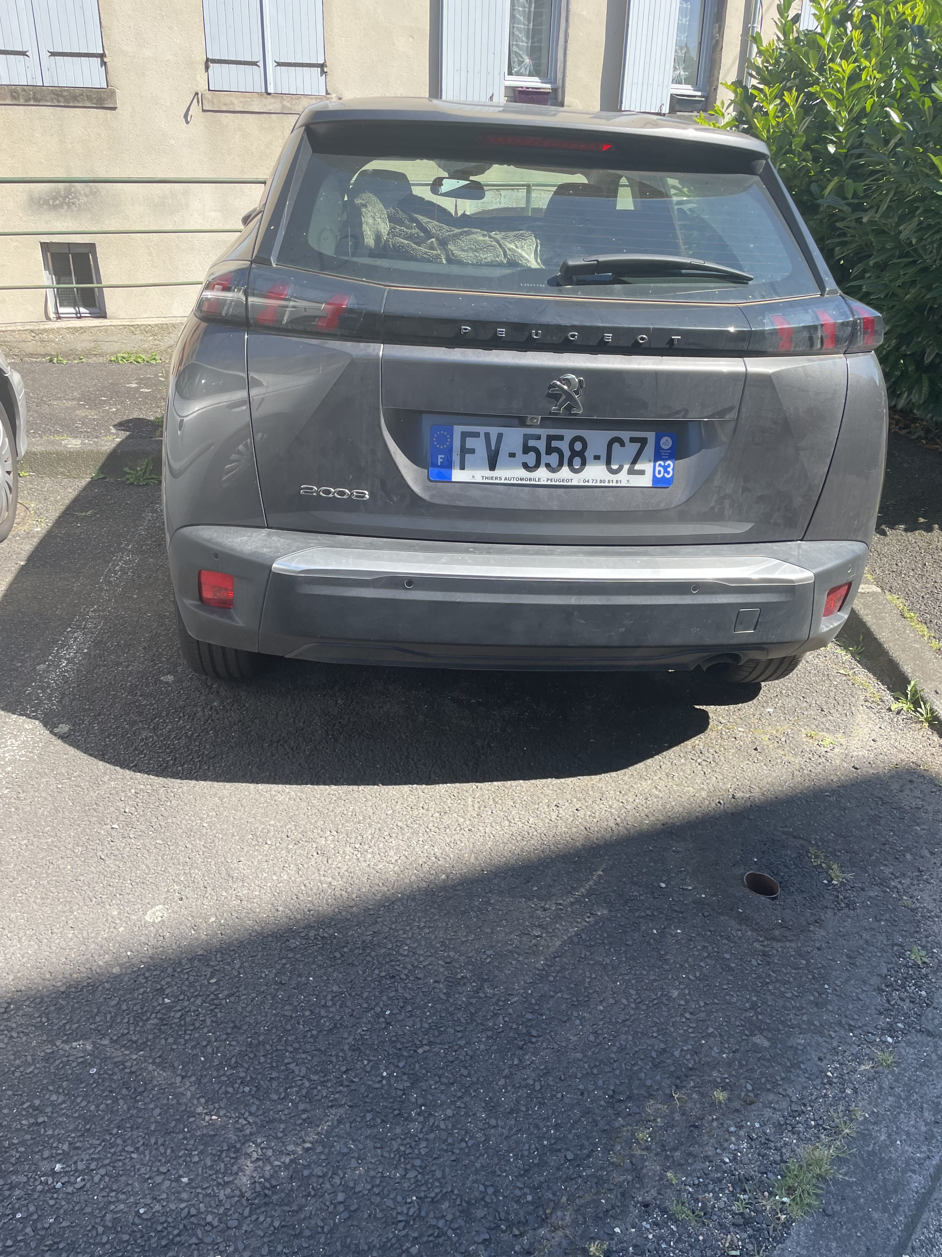 Peugeot 2008 avec GPS