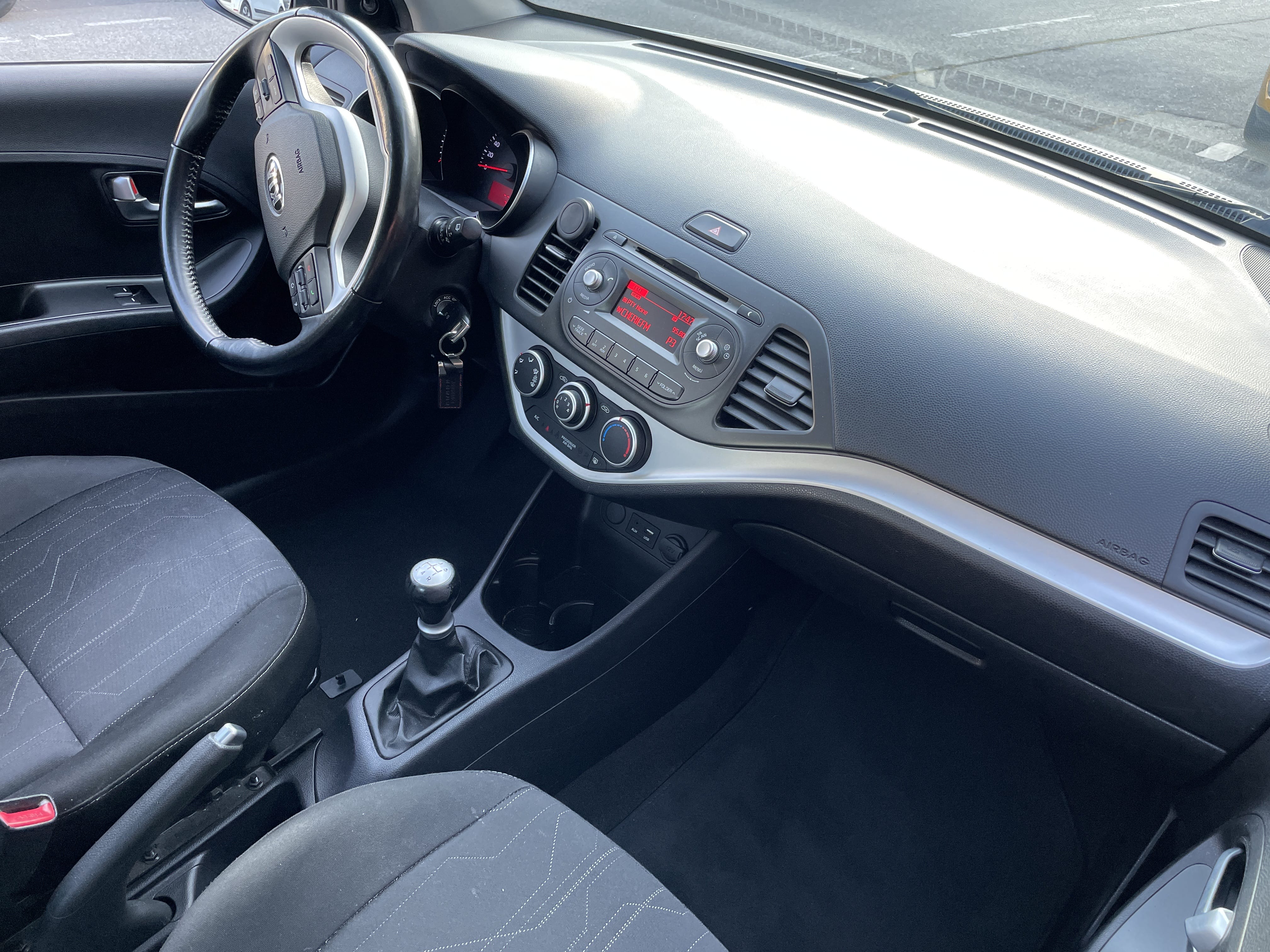 Kia Picanto with Cruise control