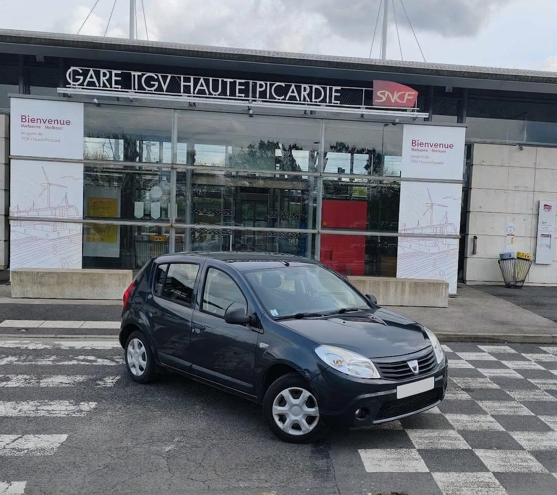Dacia Sandero avec Climatisation