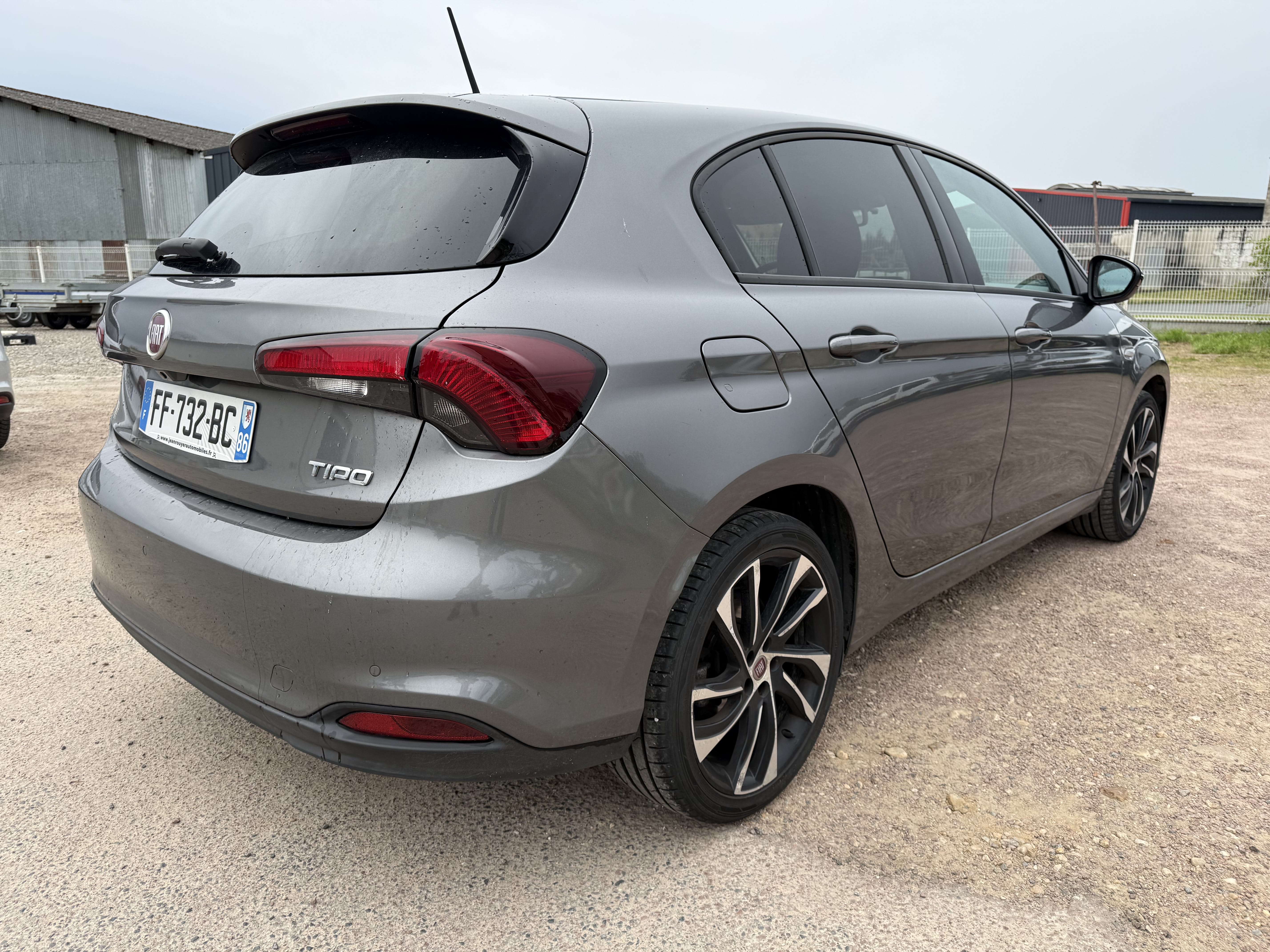 Fiat Tipo avec Climatisation