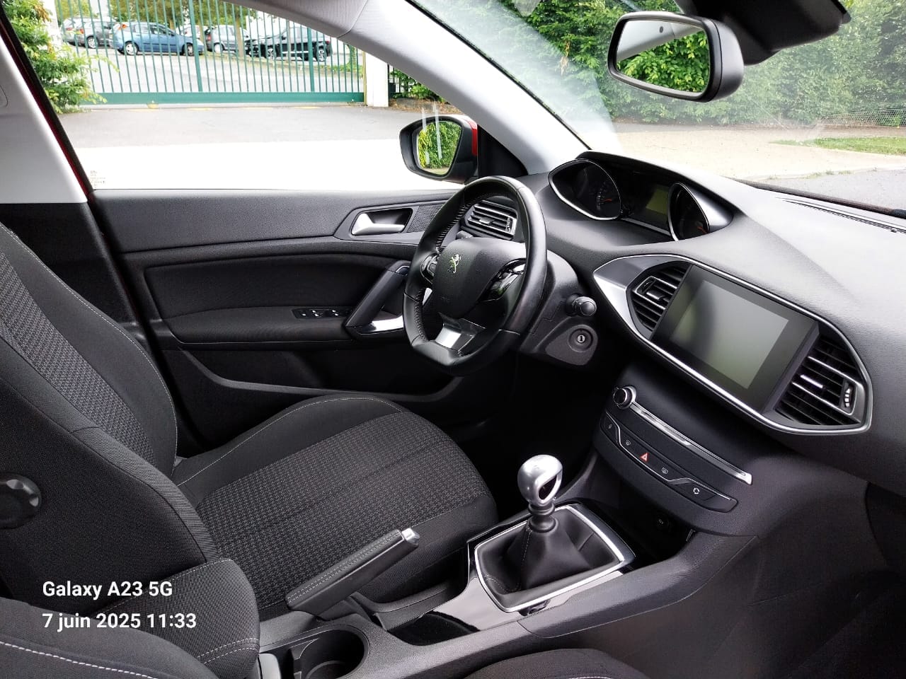 Peugeot 308 SW avec Siège bébé