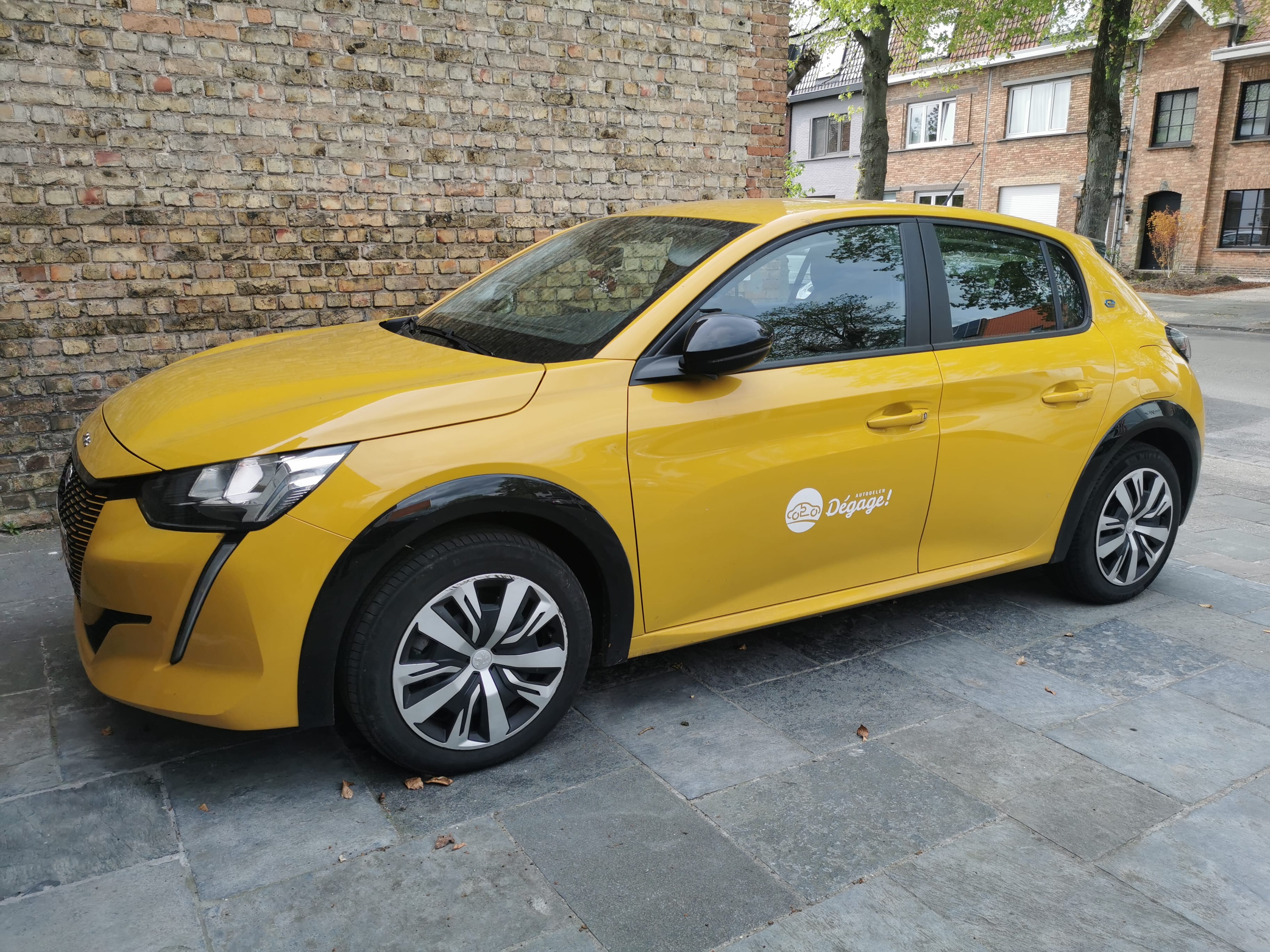 Peugeot 208 avec Climatisation