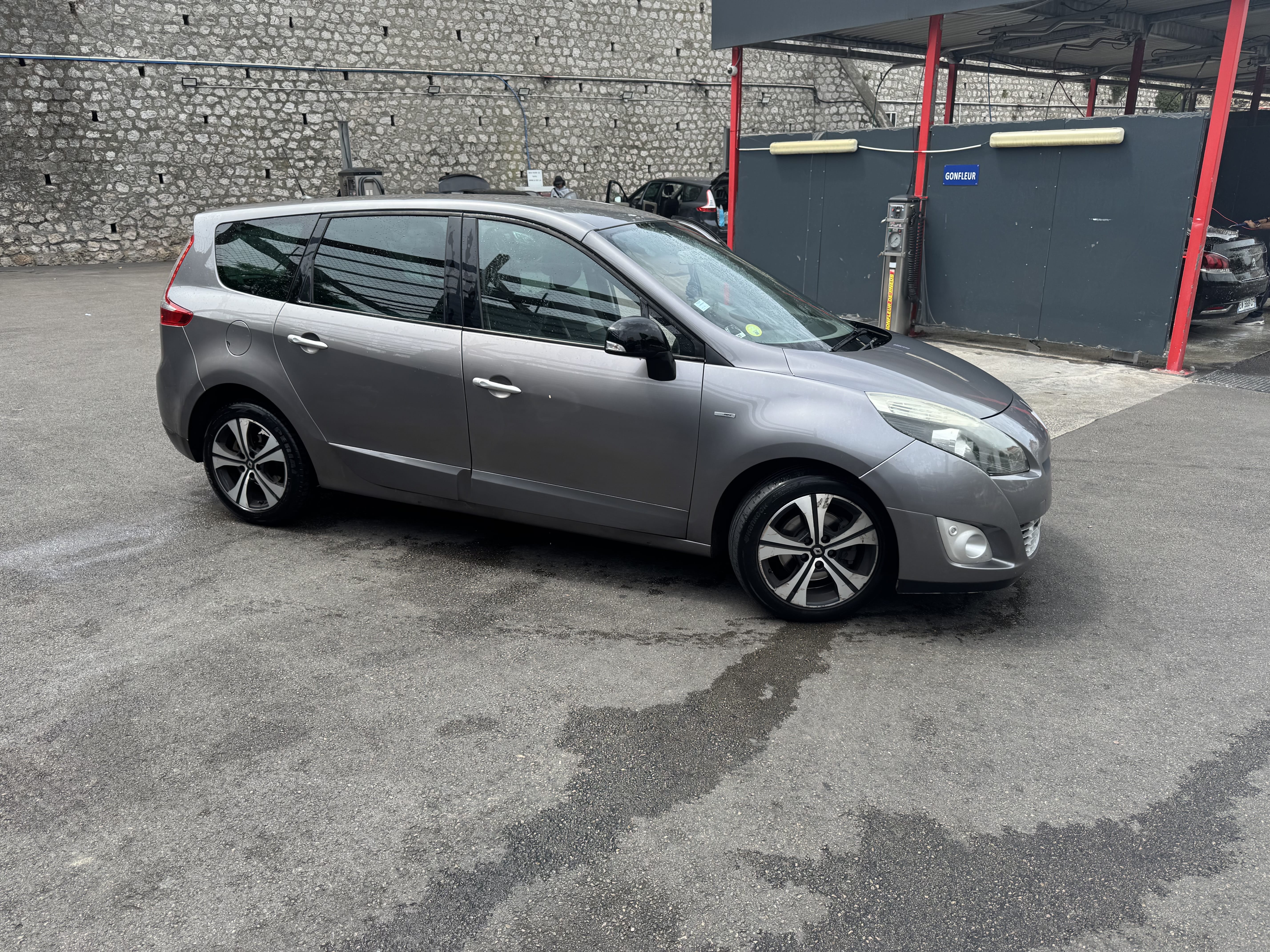 Renault Grand Scenic met Bluetooth audio