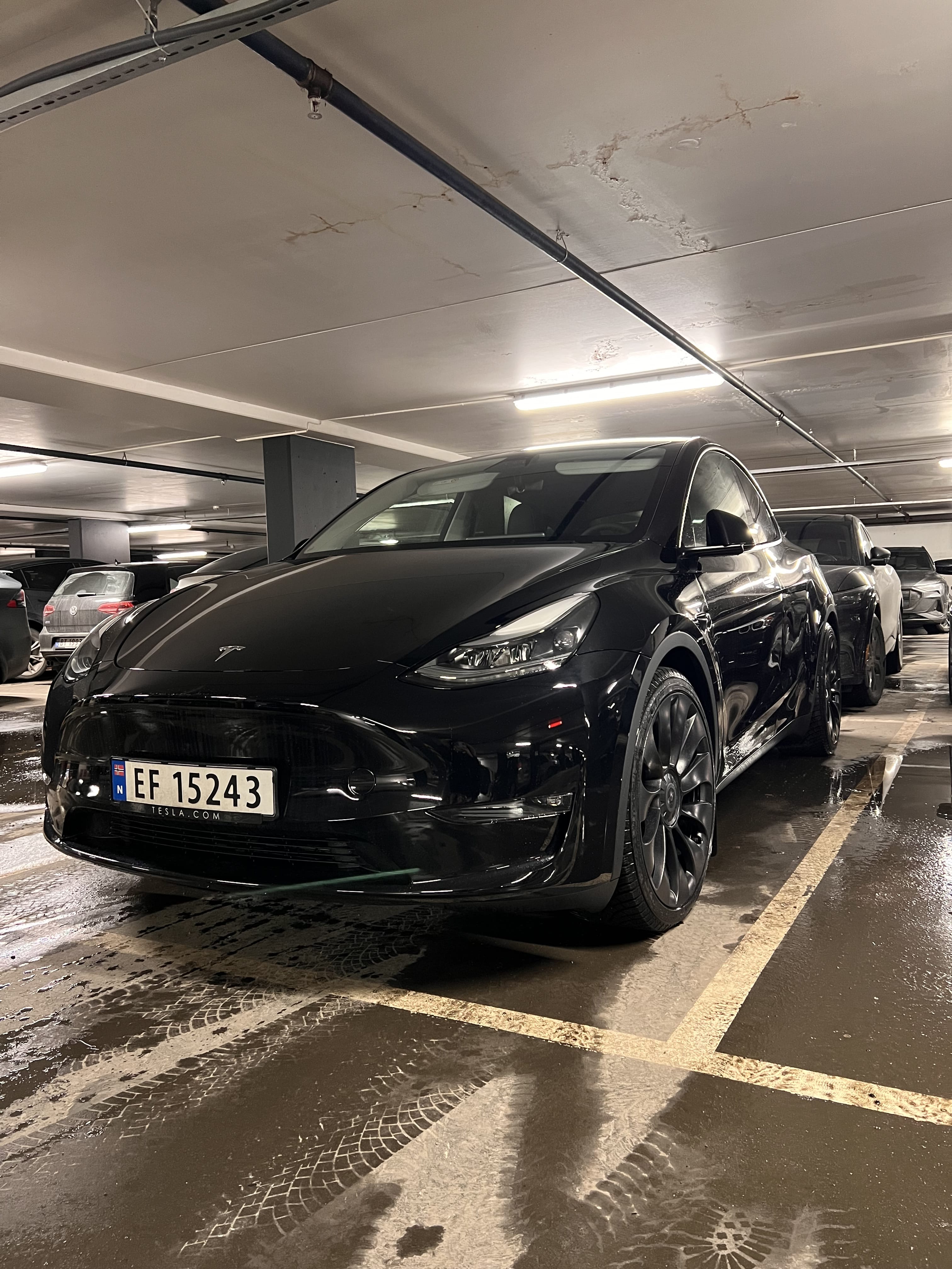Tesla Model Y, 2022, Elektrisk, automatisk