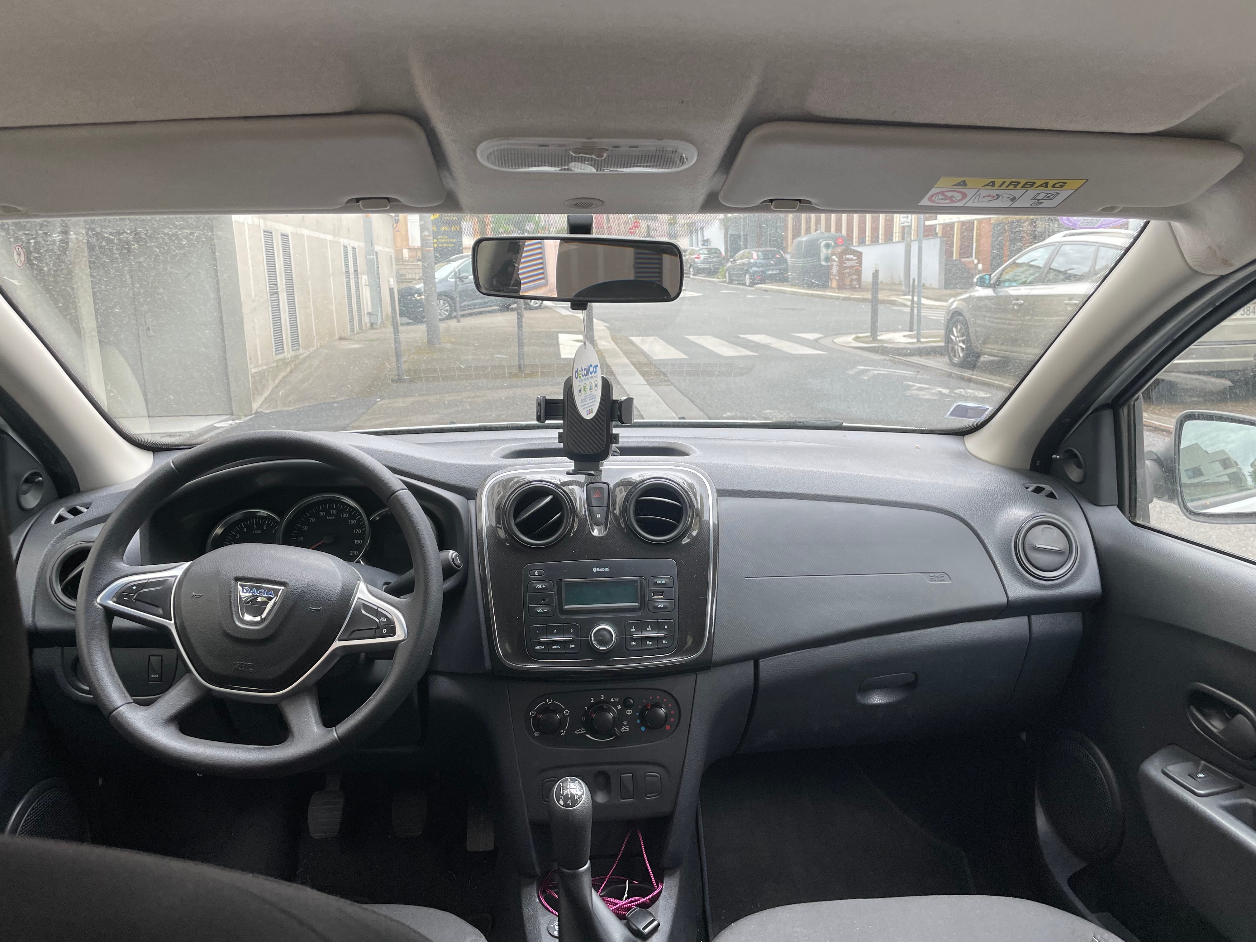 Dacia Sandero avec Port USB