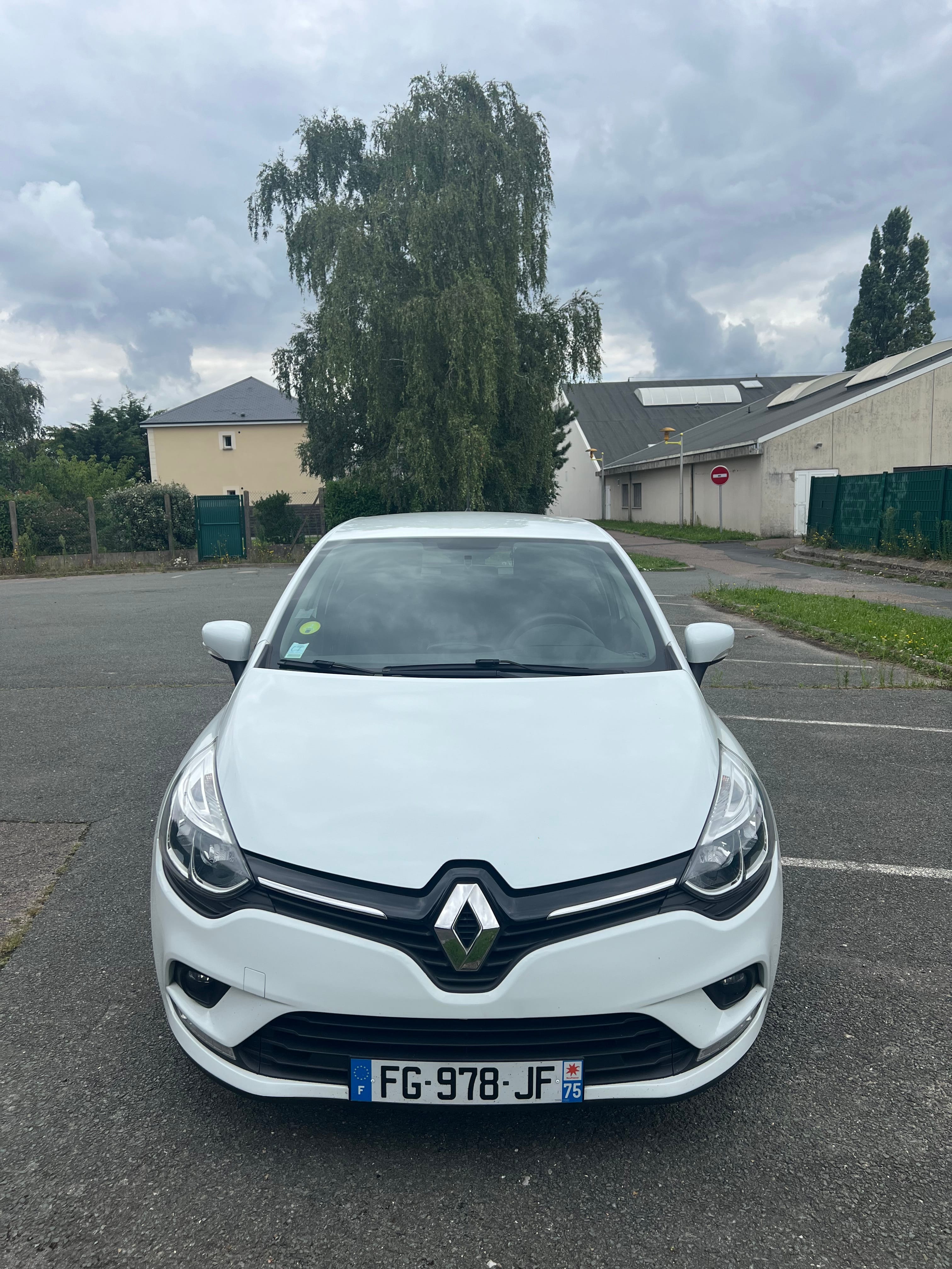 Renault Clio 4 avec Climatisation