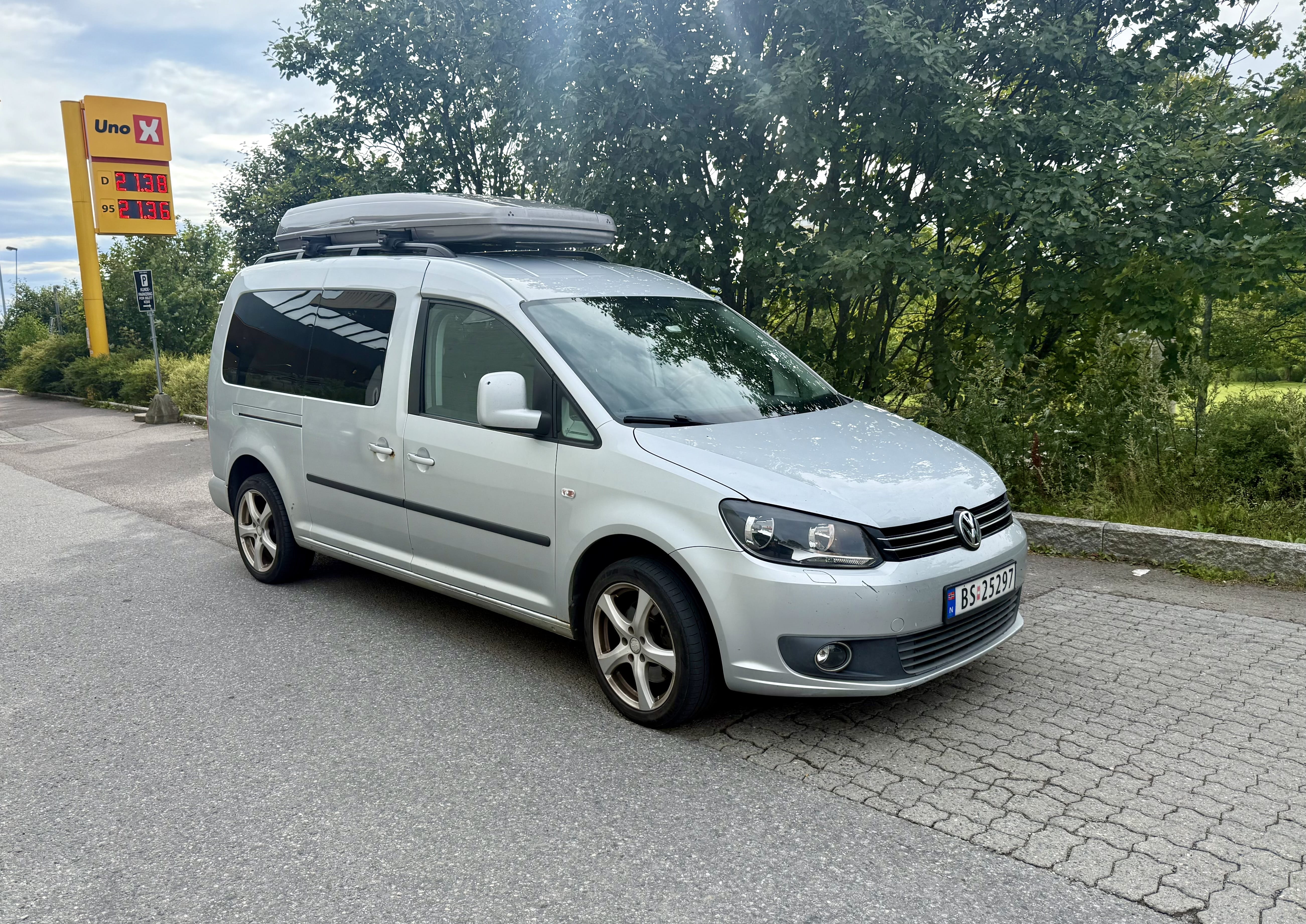 Volkswagen Caddy Maxi 1.6 tdi med 7 seter, 2011, Diesel, automatisk, 7 seter
