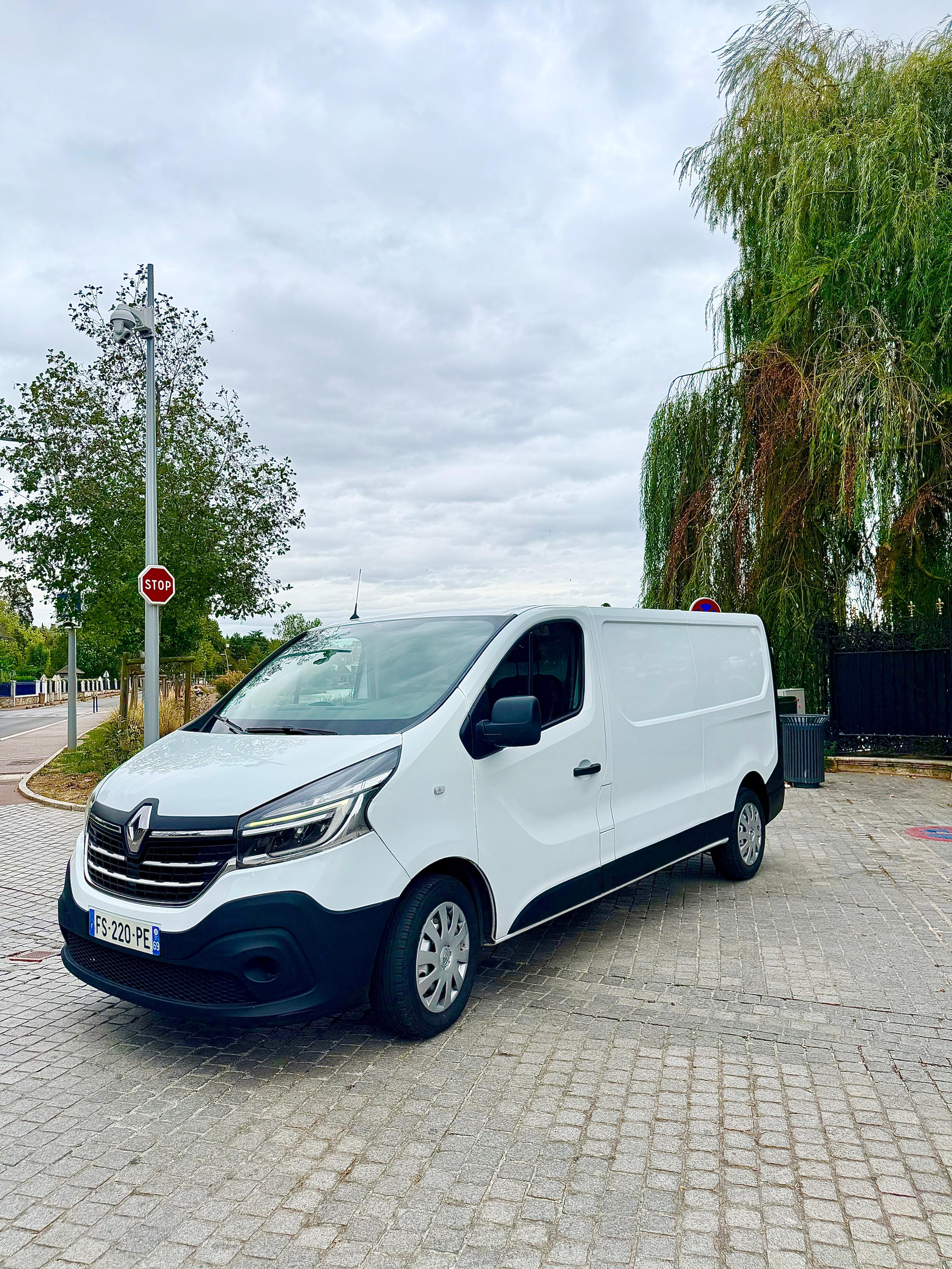 Renault Trafic 2.0 avec Climatisation