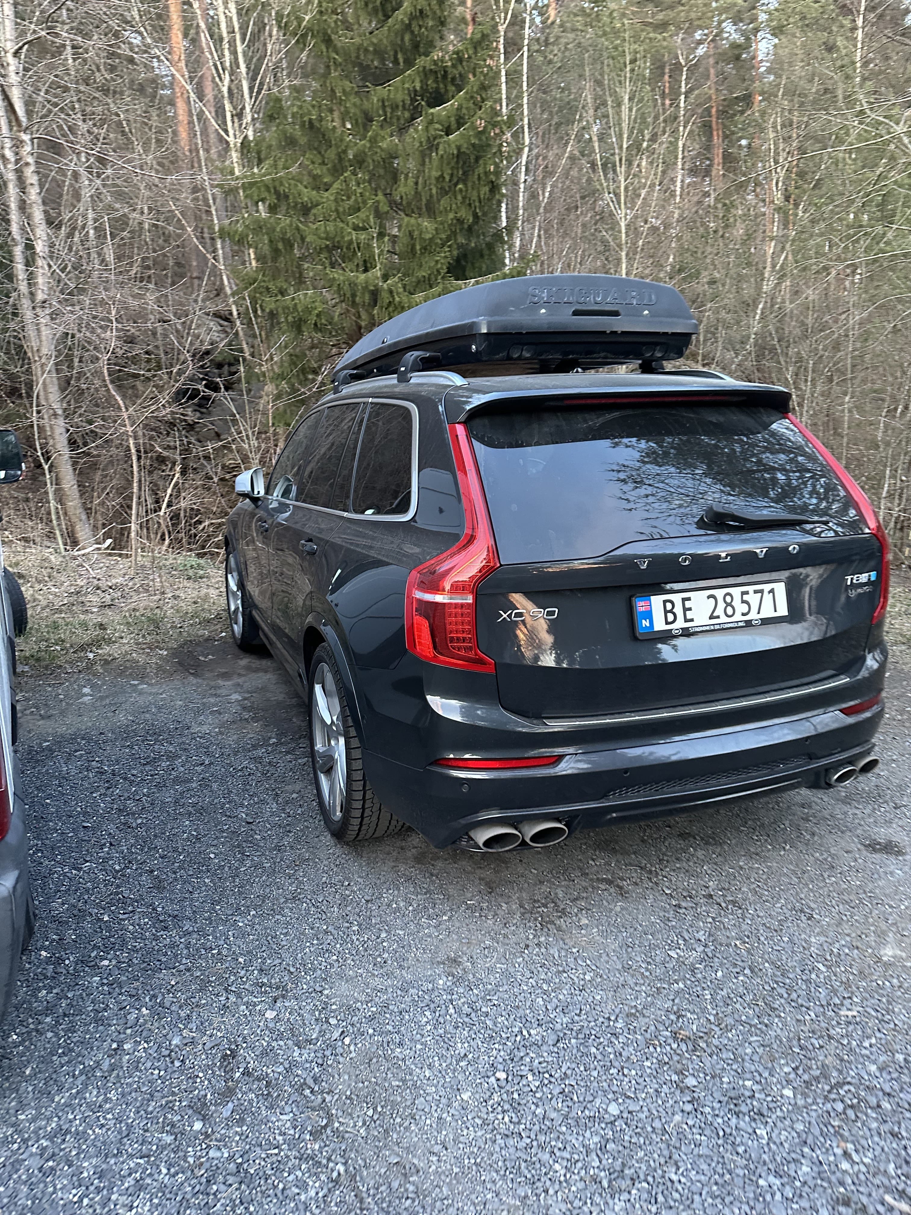 Volvo XC90 T8 Twin Engine med GPS