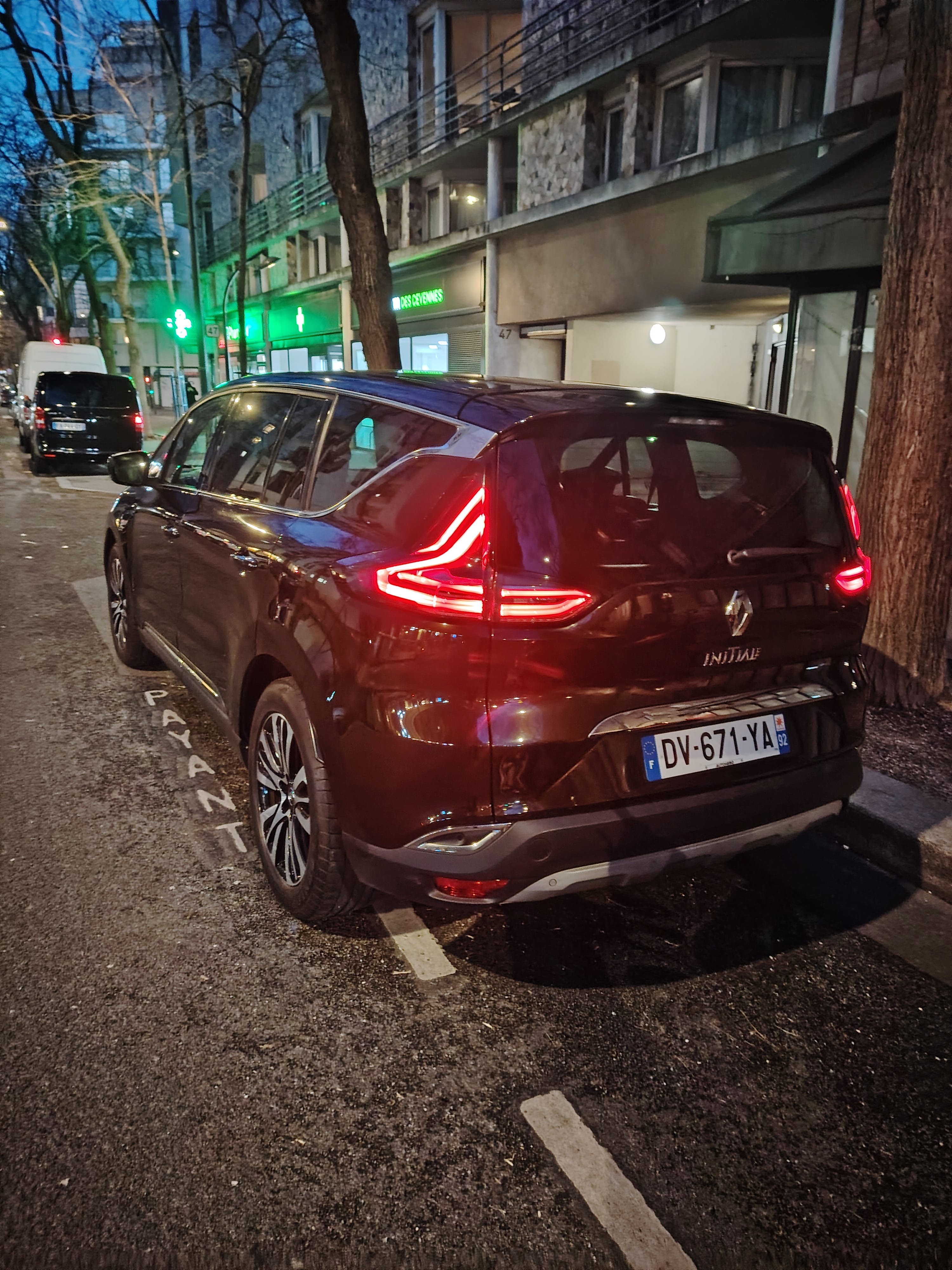 Renault Espace INITIALE 160 CV avec GPS