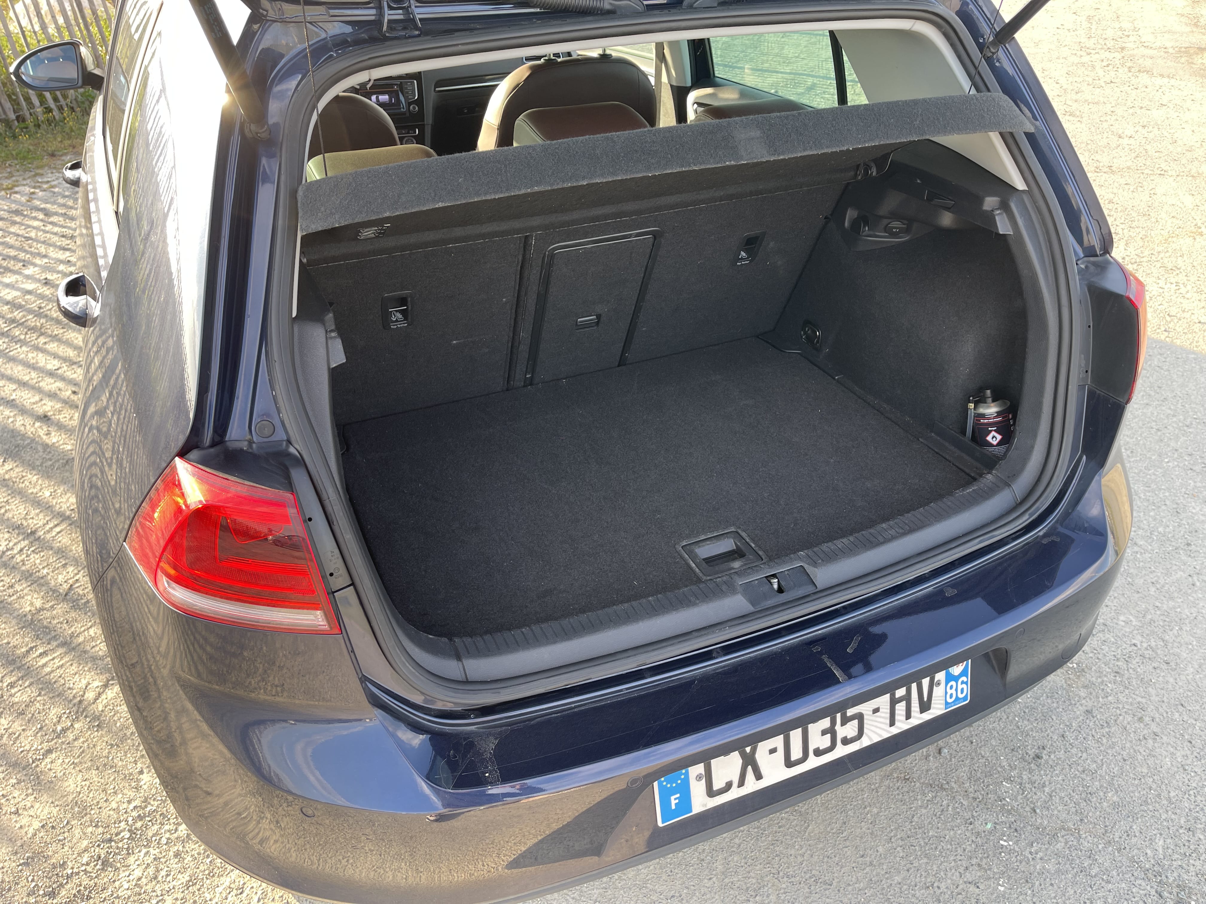 Volkswagen Golf 7 - Finition Carat - 1.6 TDI 105 CH avec Chaines