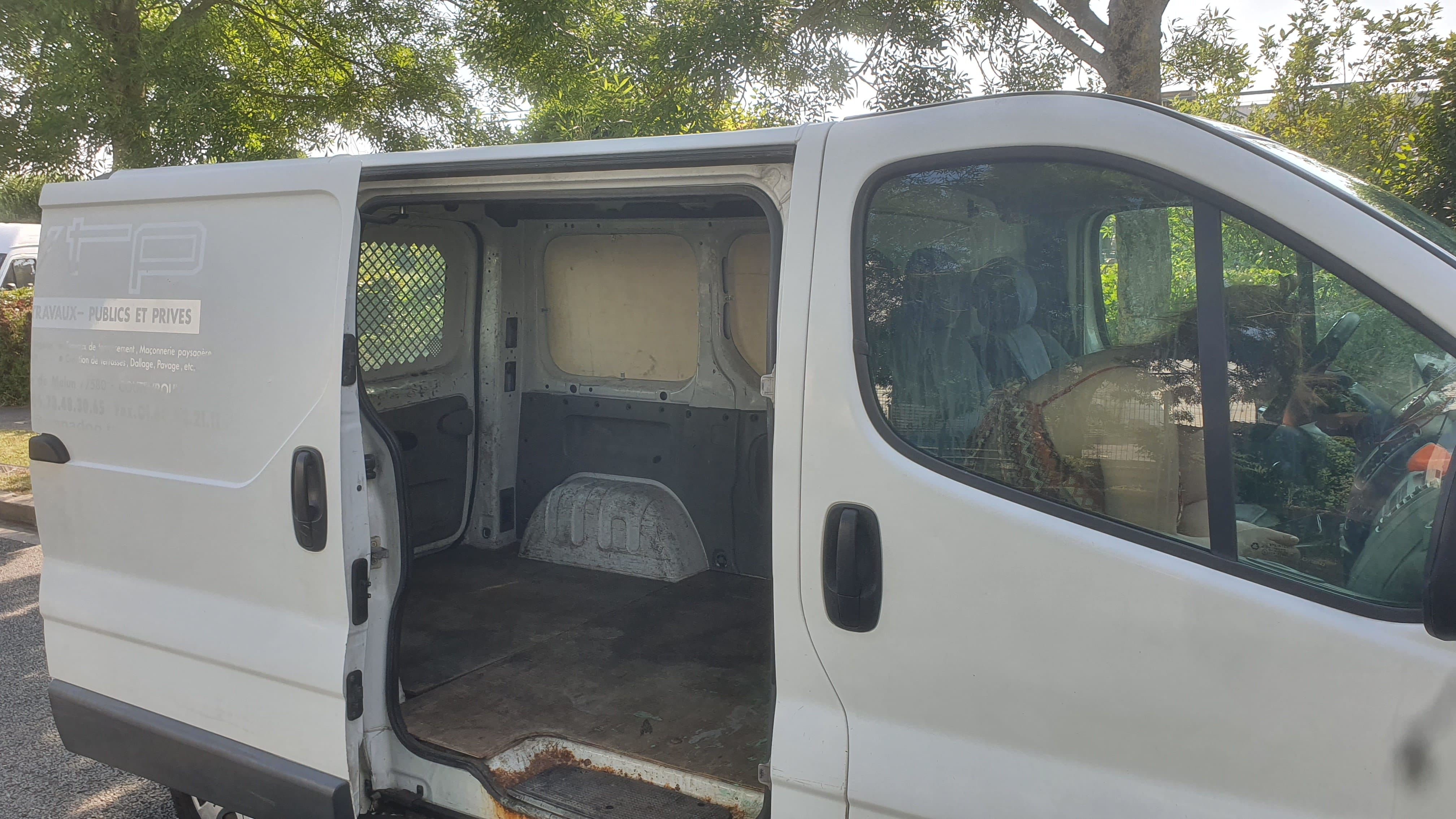 Renault Trafic Avec Radar de recul - 6M3 - 3 places avec Régulateur de vitesse