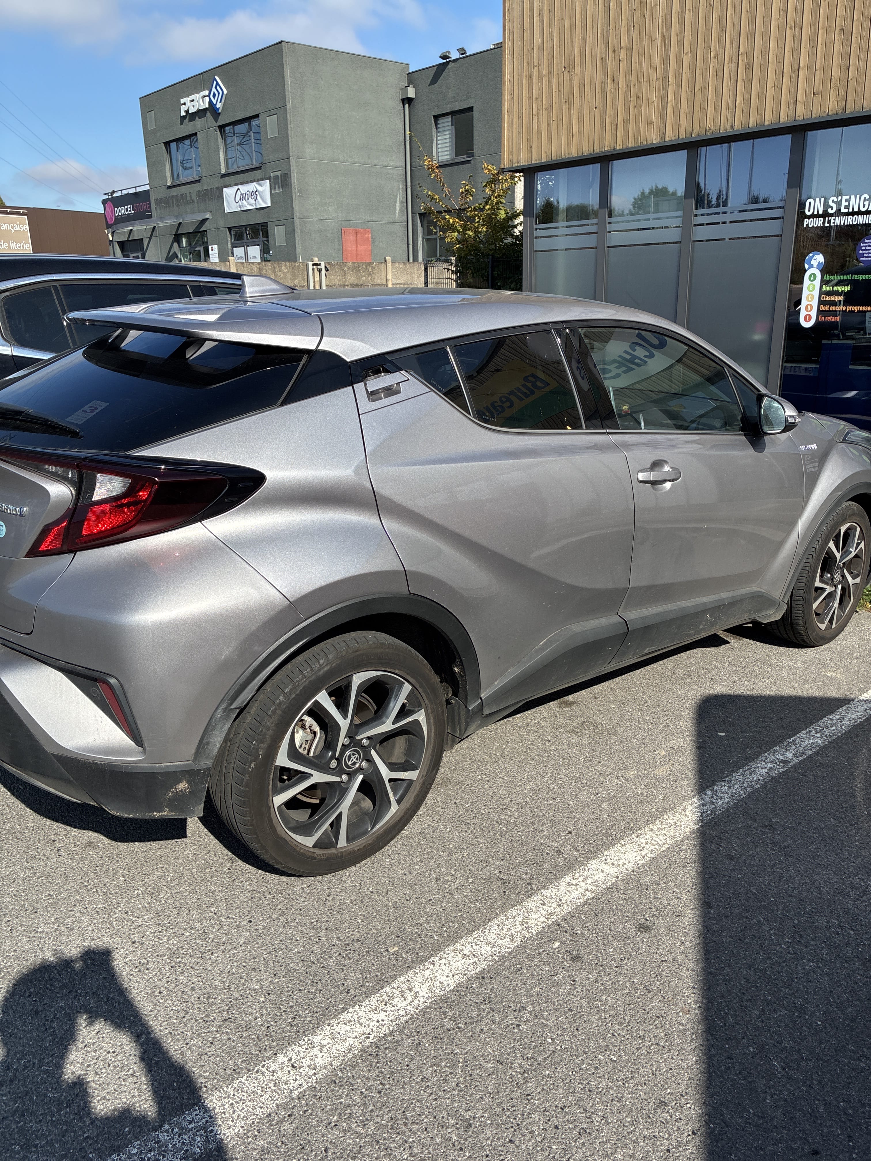Toyota C-HR Hybrid avec Régulateur de vitesse
