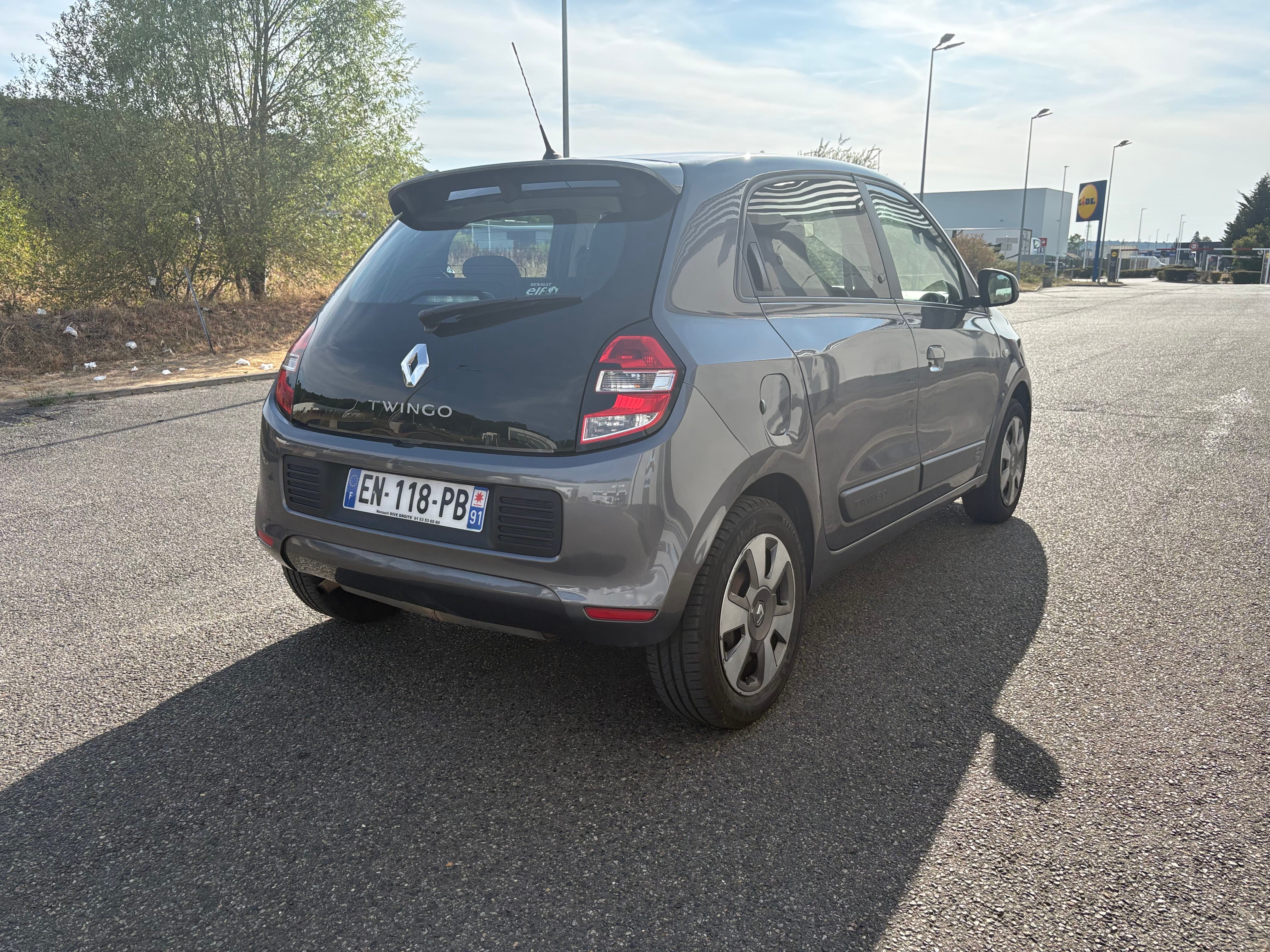 Renault Twingo III avec Port USB
