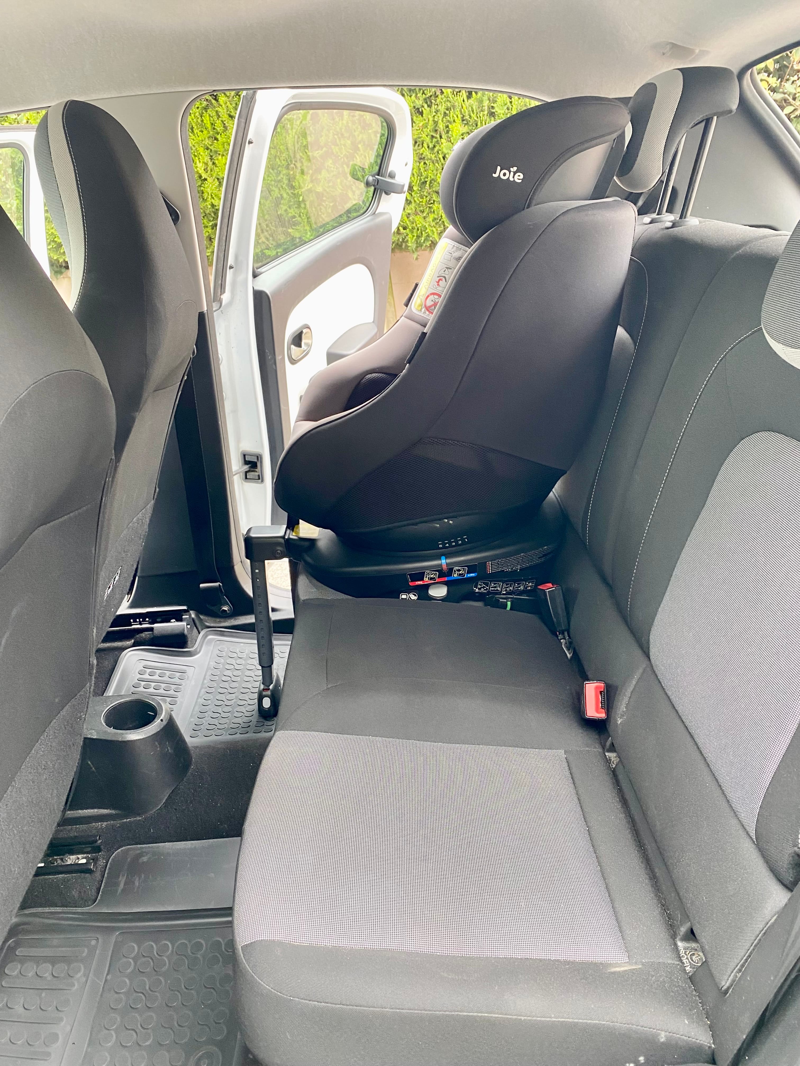 Renault Twingo III avec Audio Bluetooth