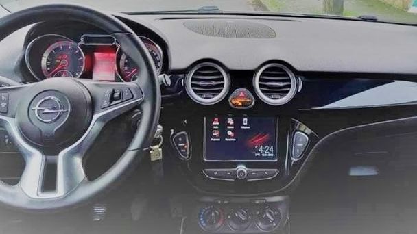 Opel Adam INCLUS Stationnement gratuit avec Siège bébé