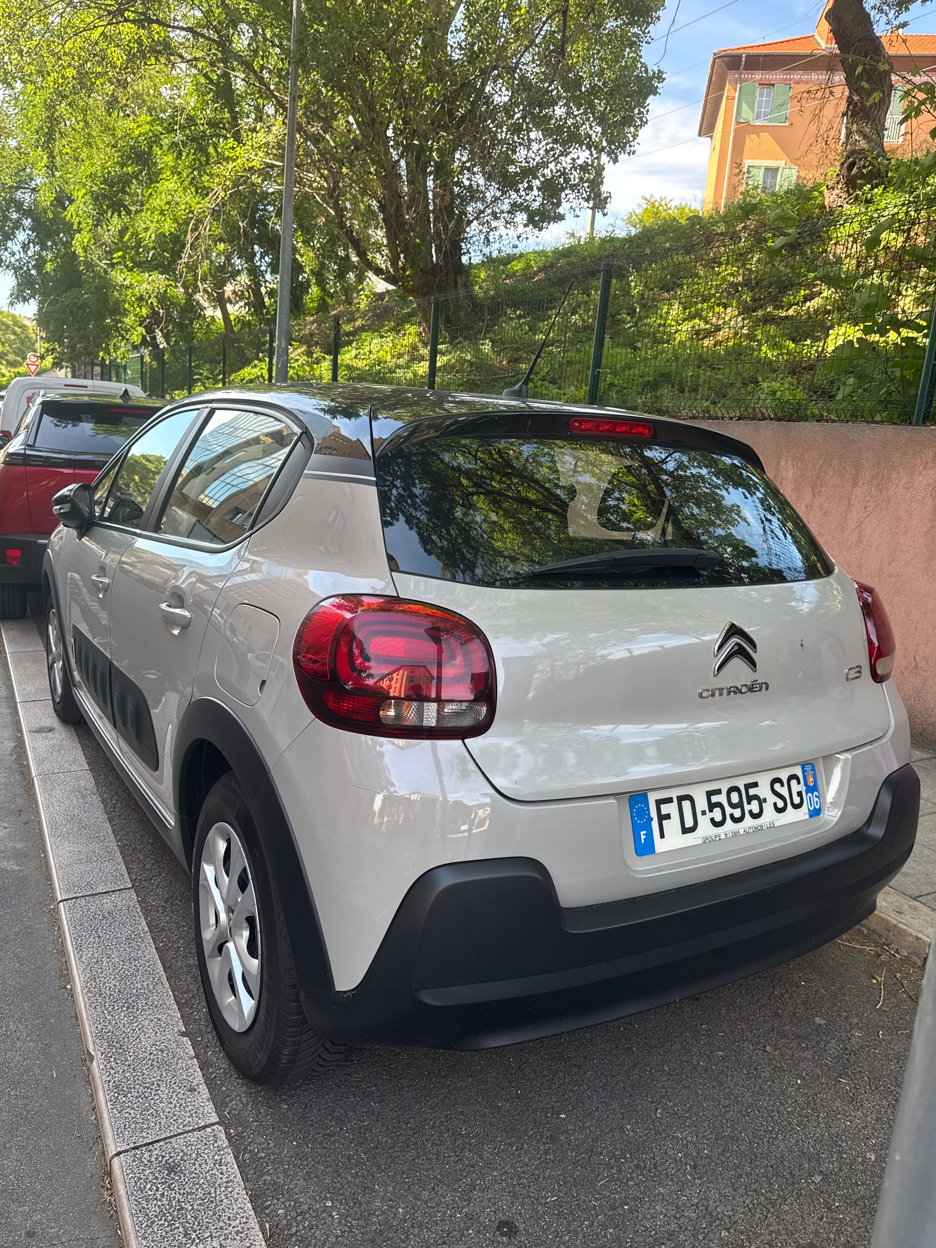 Citroen C3 mit Navigationsgerät