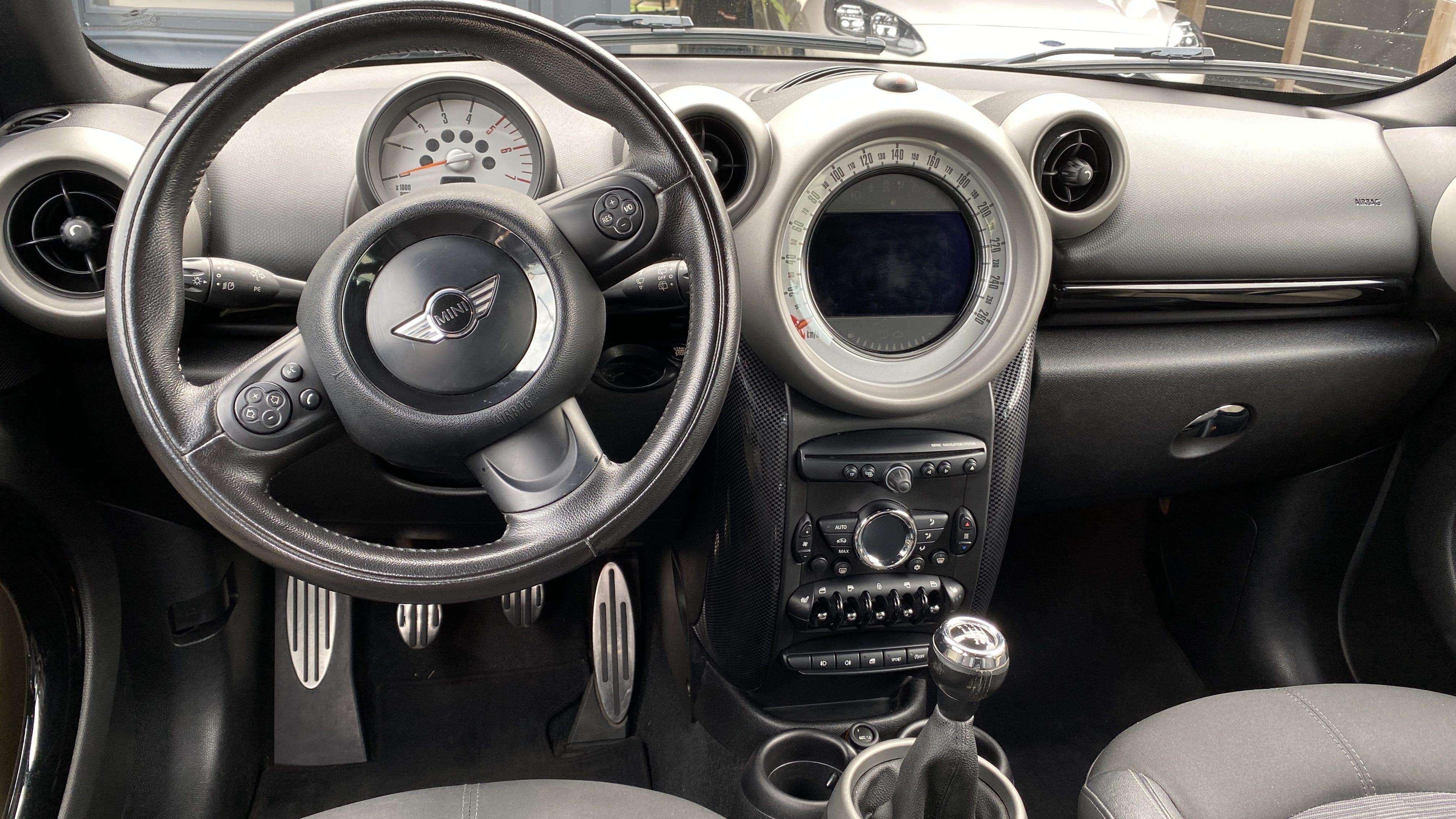 Mini Clubman 2l 143ch avec GPS