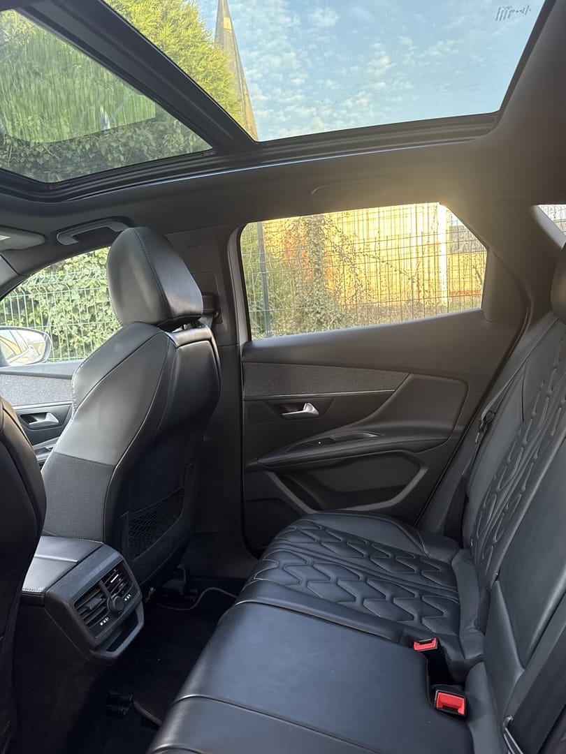 Peugeot 3008 avec Apple CarPlay