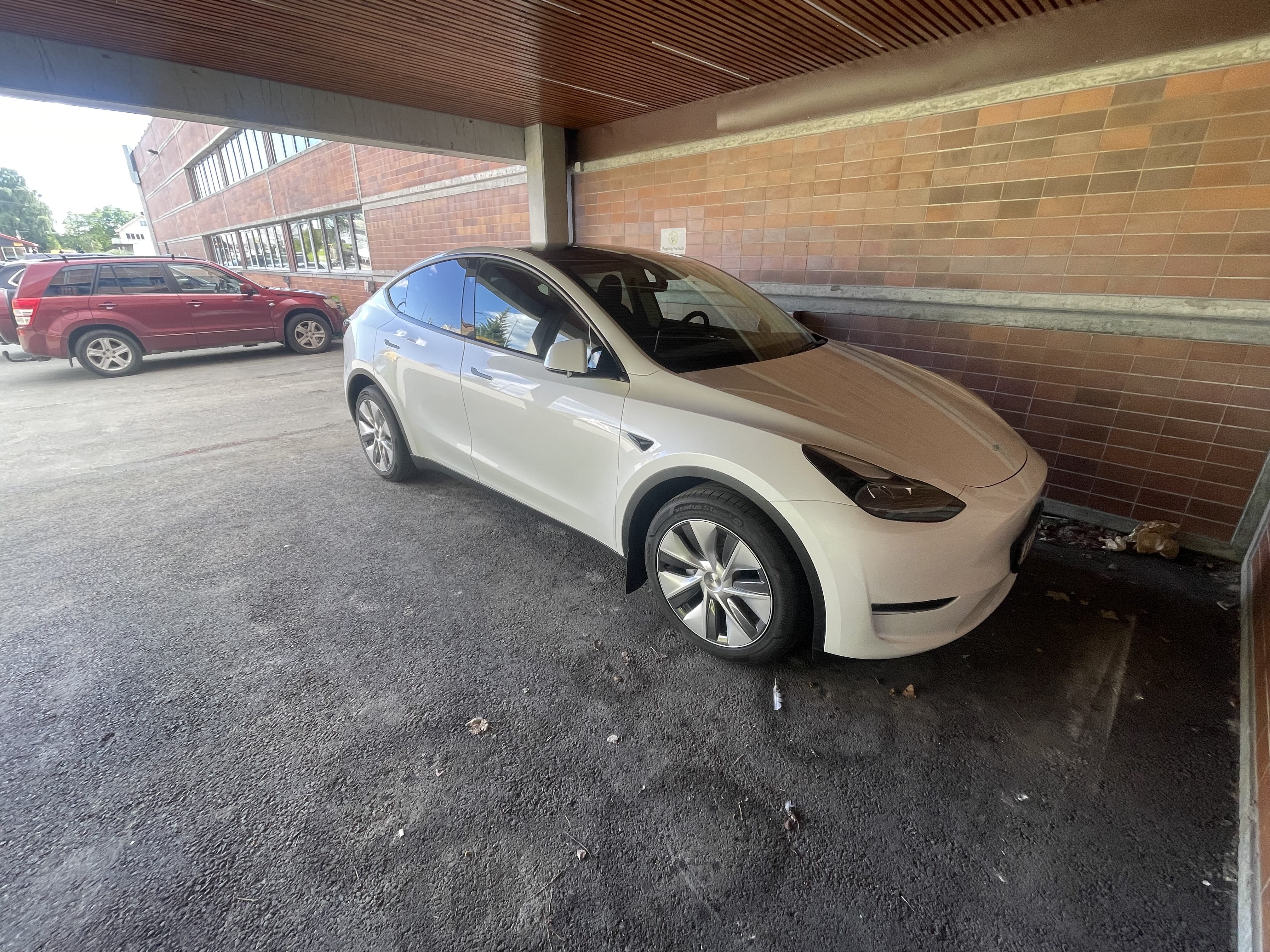 Tesla Model Y Long Range, 2024, Elektrisk, automatisk