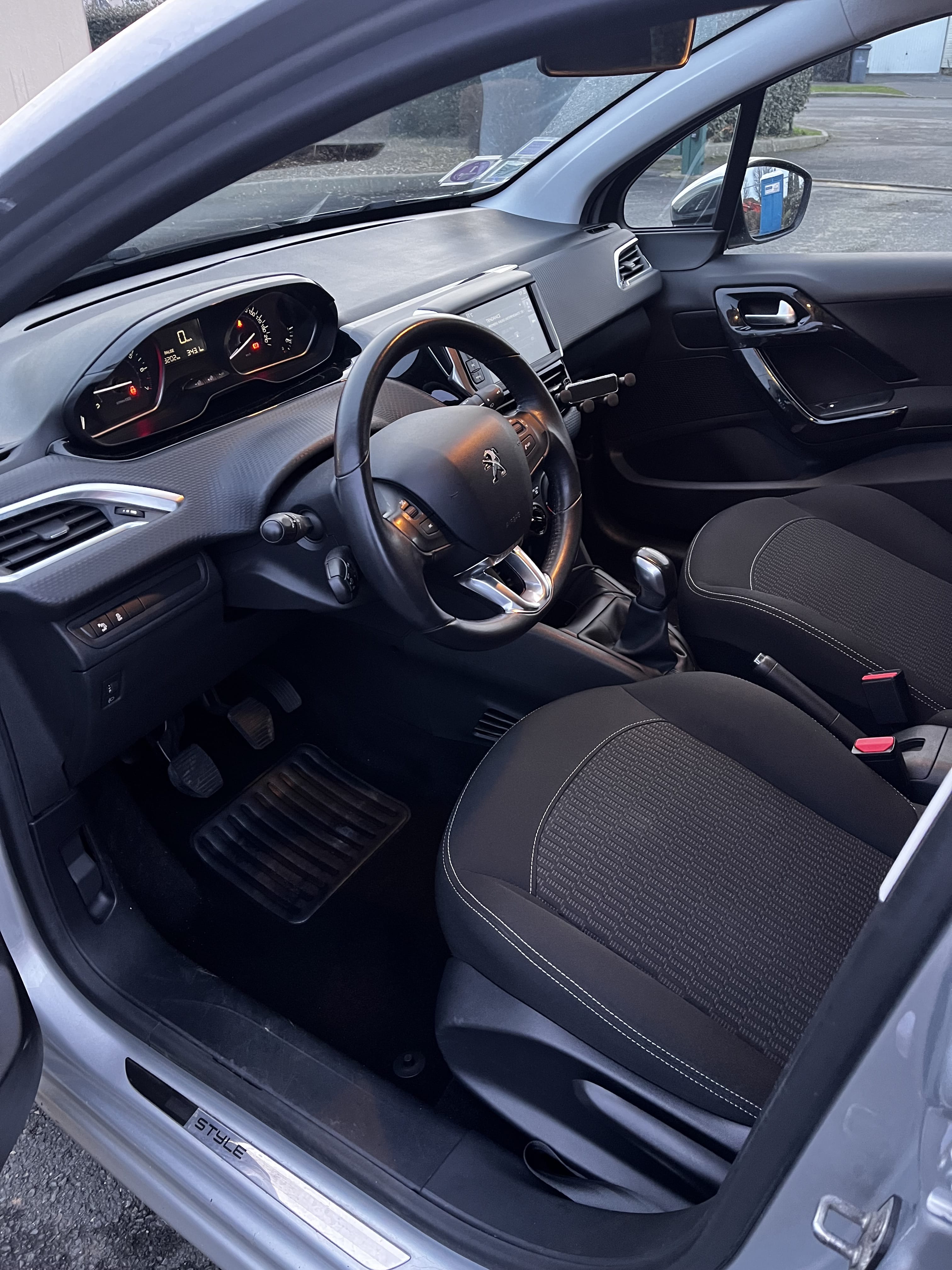 Peugeot 208 avec Audio Bluetooth