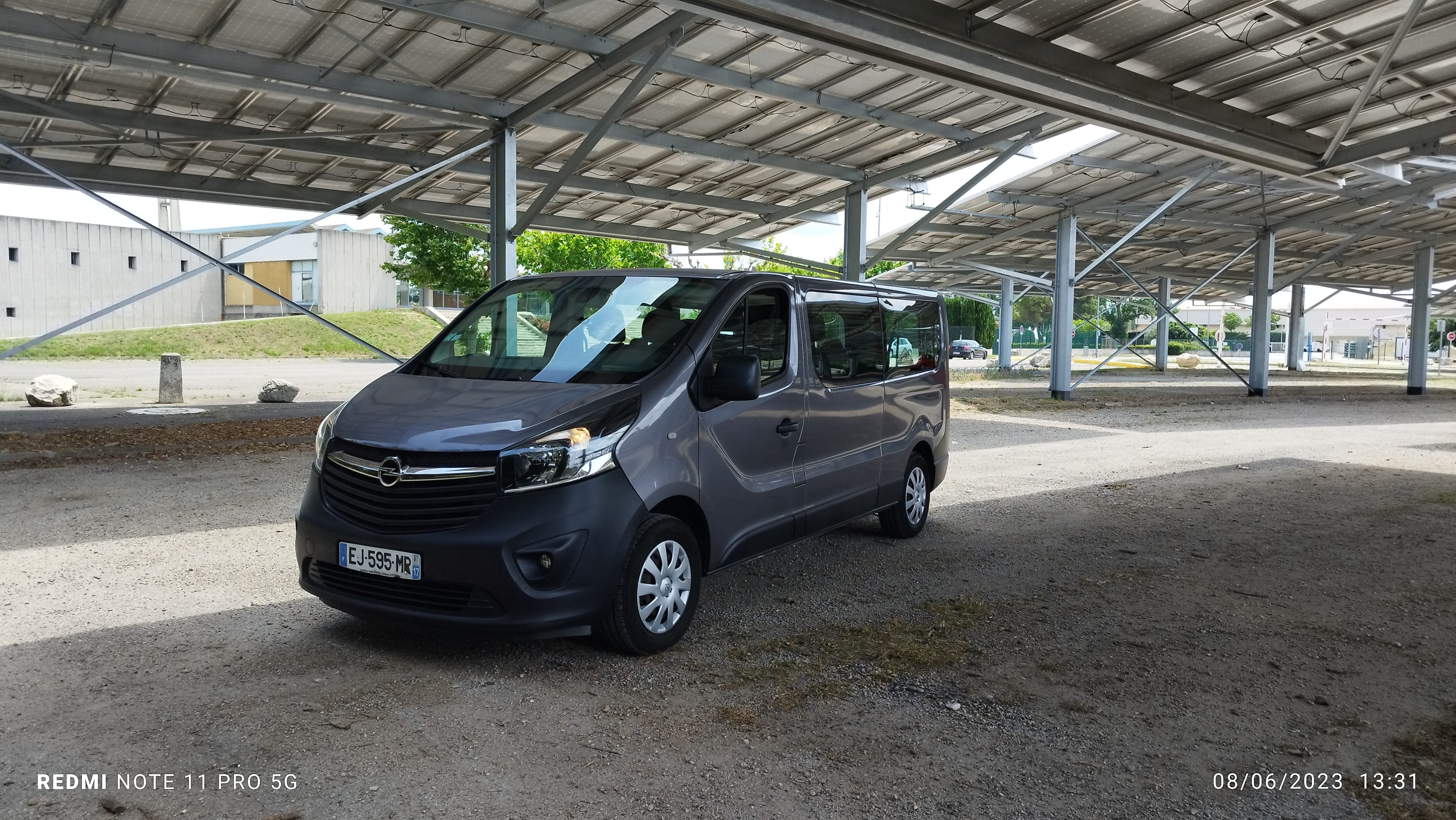Opel Vivaro avec Climatisation