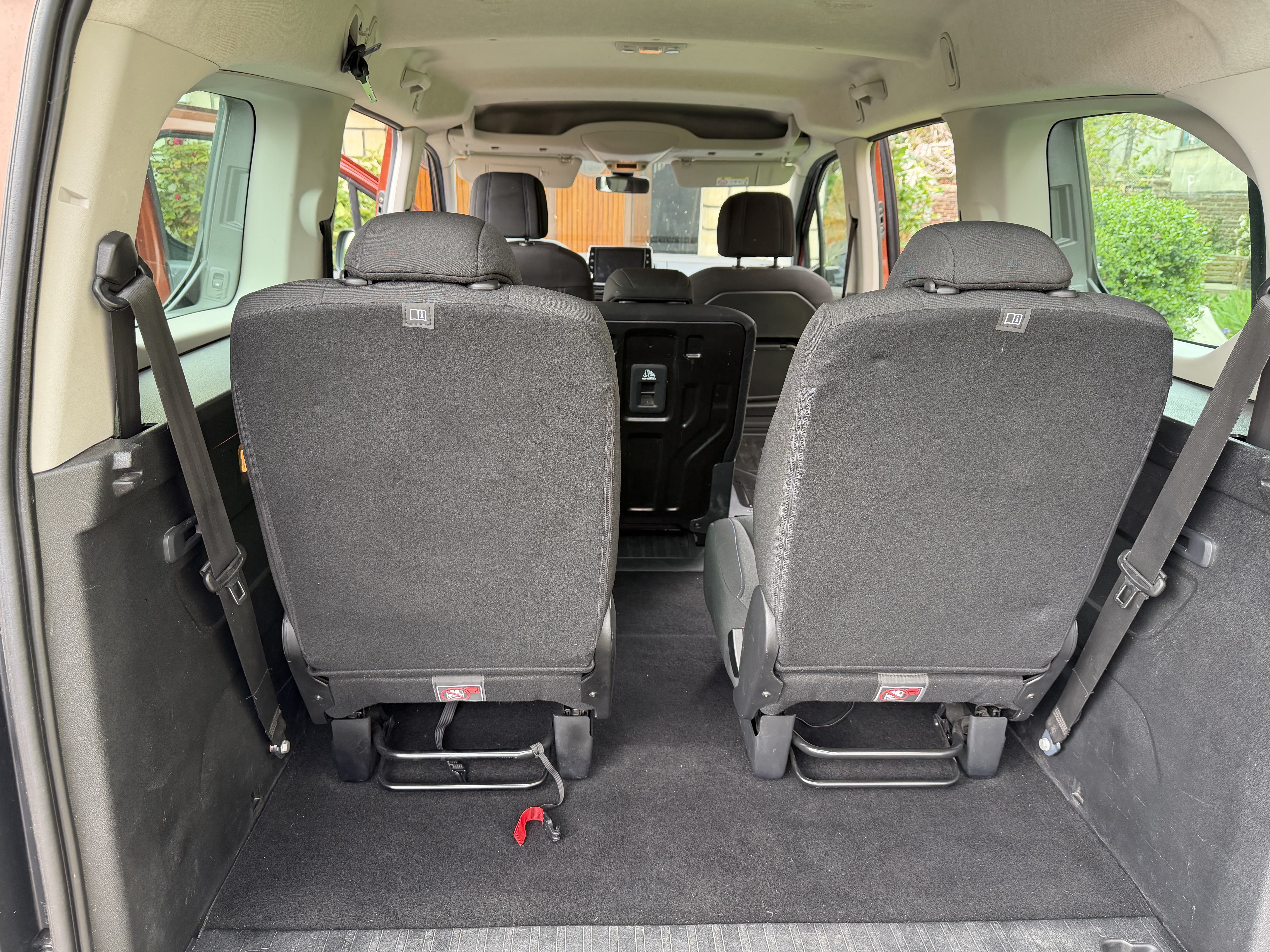 Peugeot Rifter 1.5HDI avec Apple CarPlay