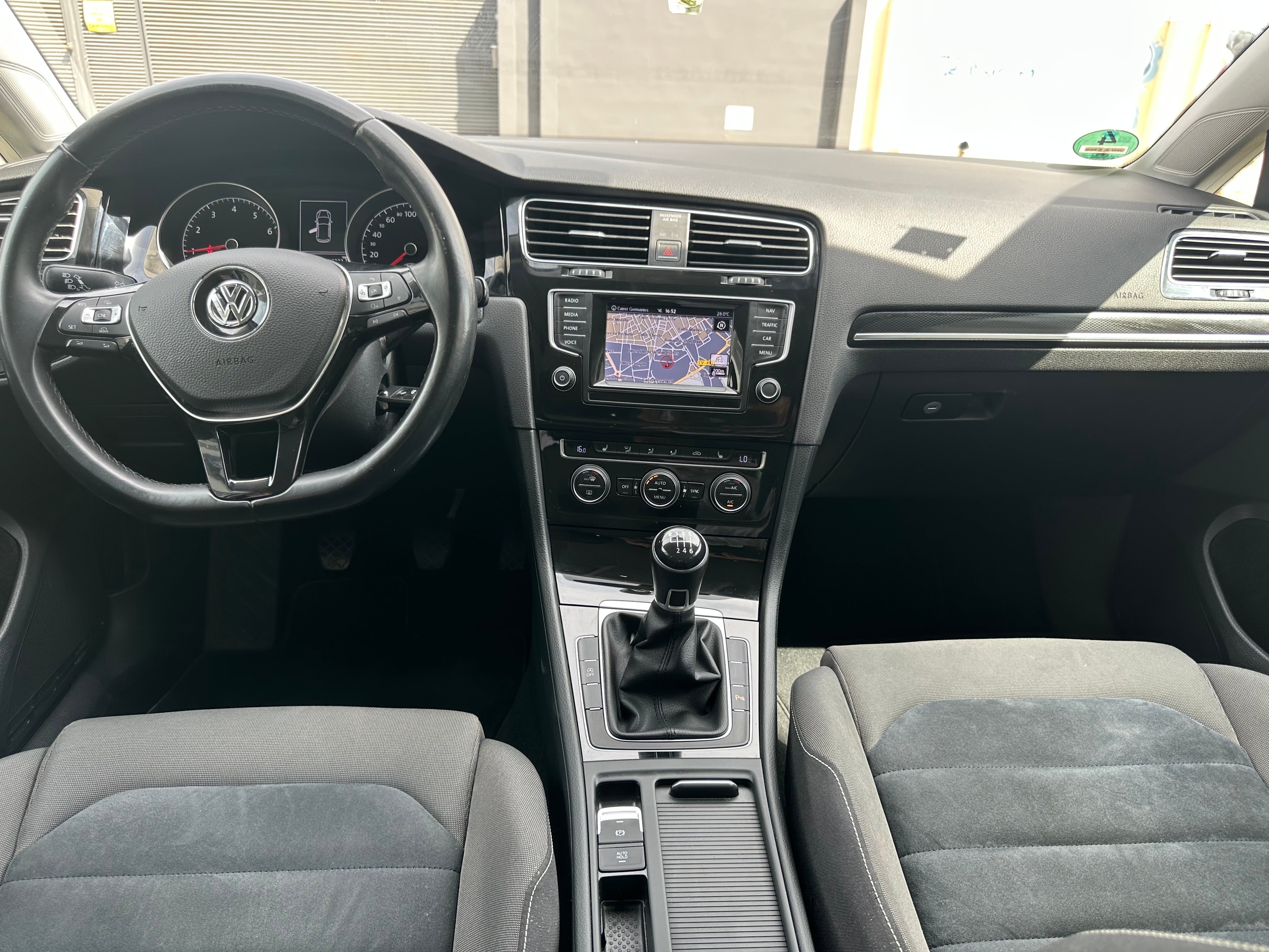 Volkswagen Golf con Control de velocidad