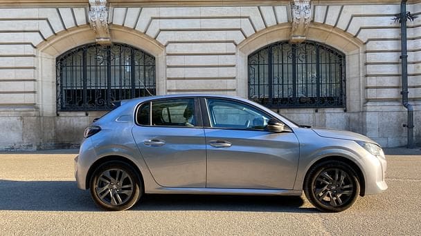 Peugeot 208 ACTIVE PACK PURETECH 75CH BVM avec Climatisation