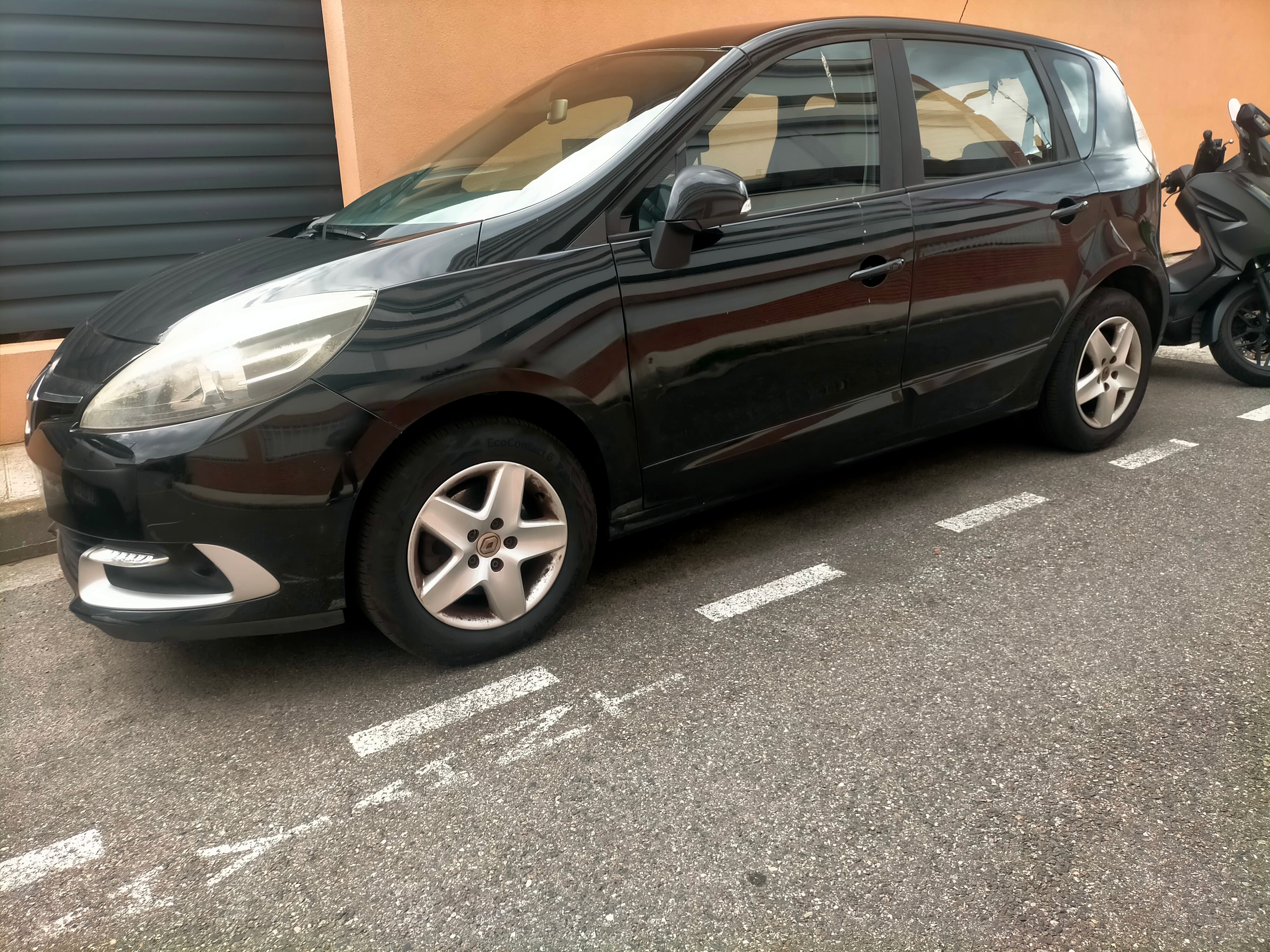 Renault Scenic avec Siège bébé